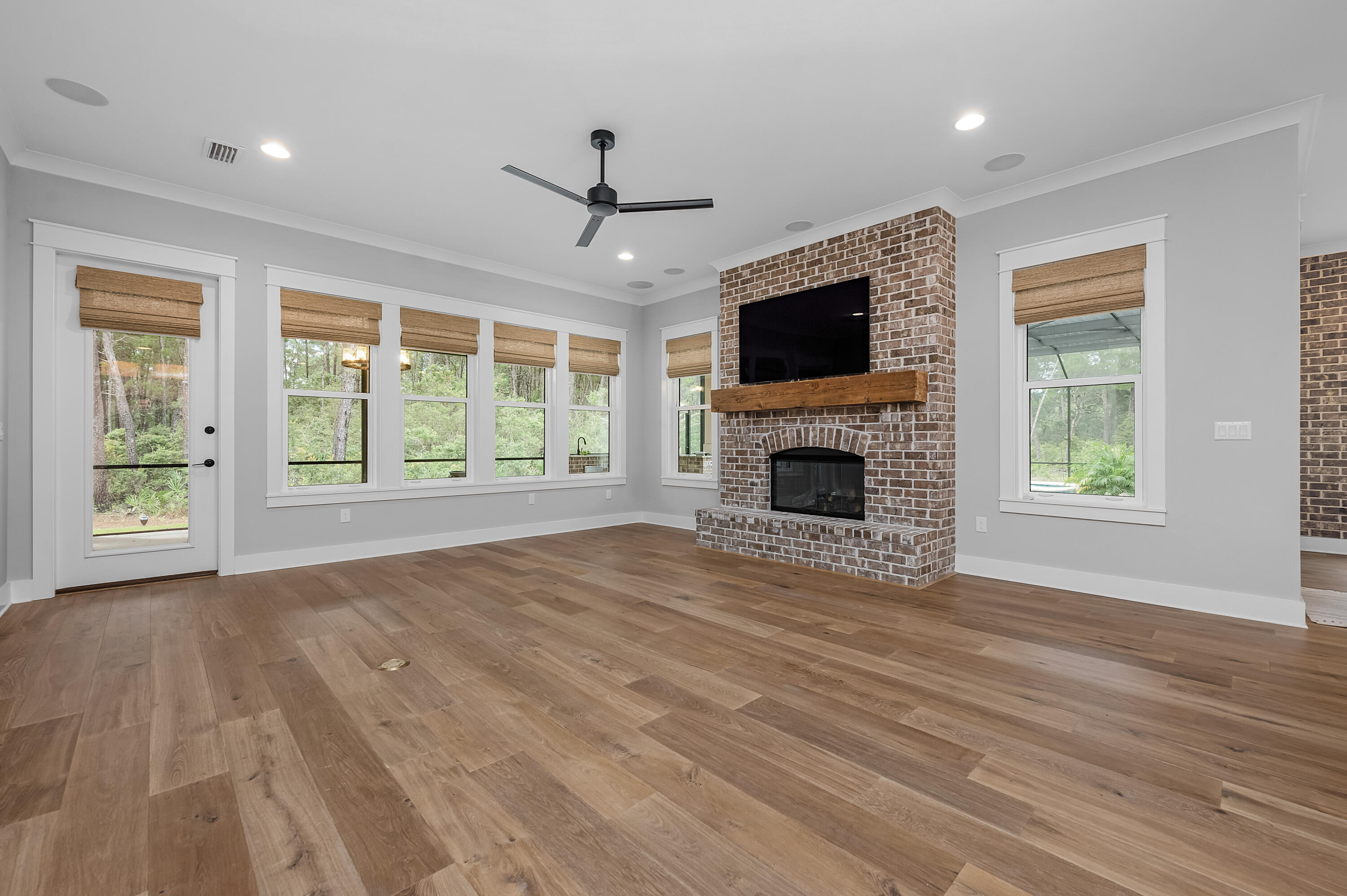 HUNTERS RUN S/D - Residential