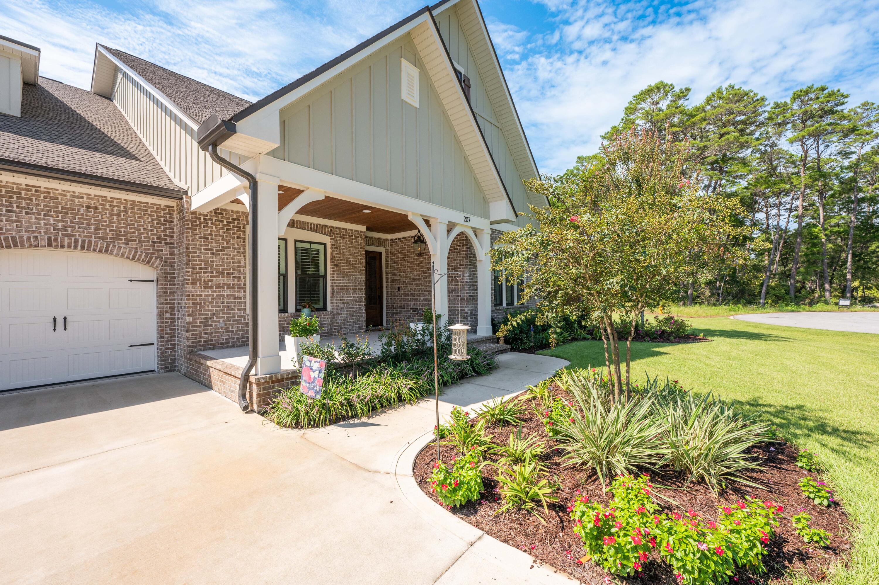 HUNTERS RUN S/D - Residential