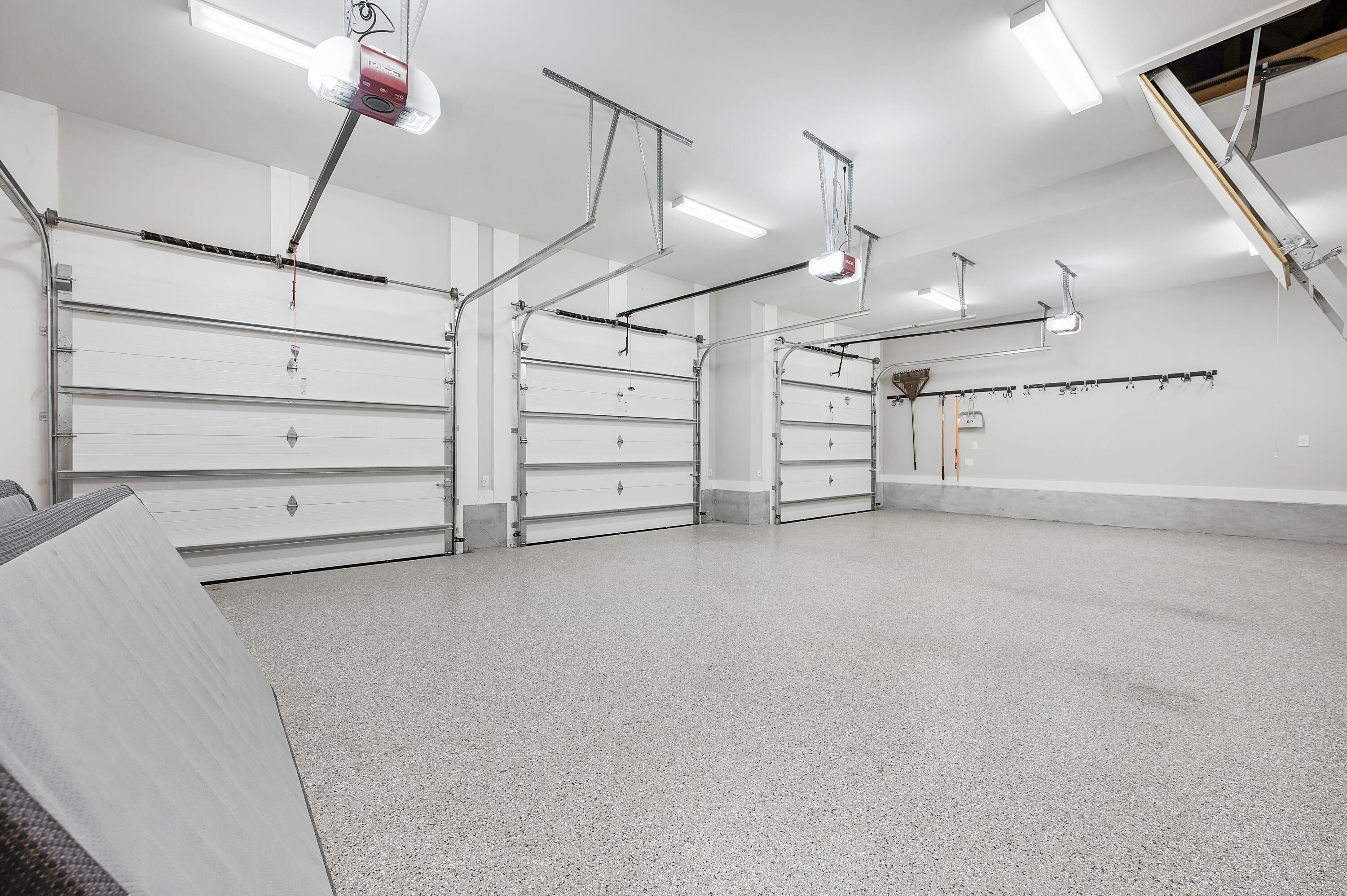 HUNTERS RUN S/D - Residential