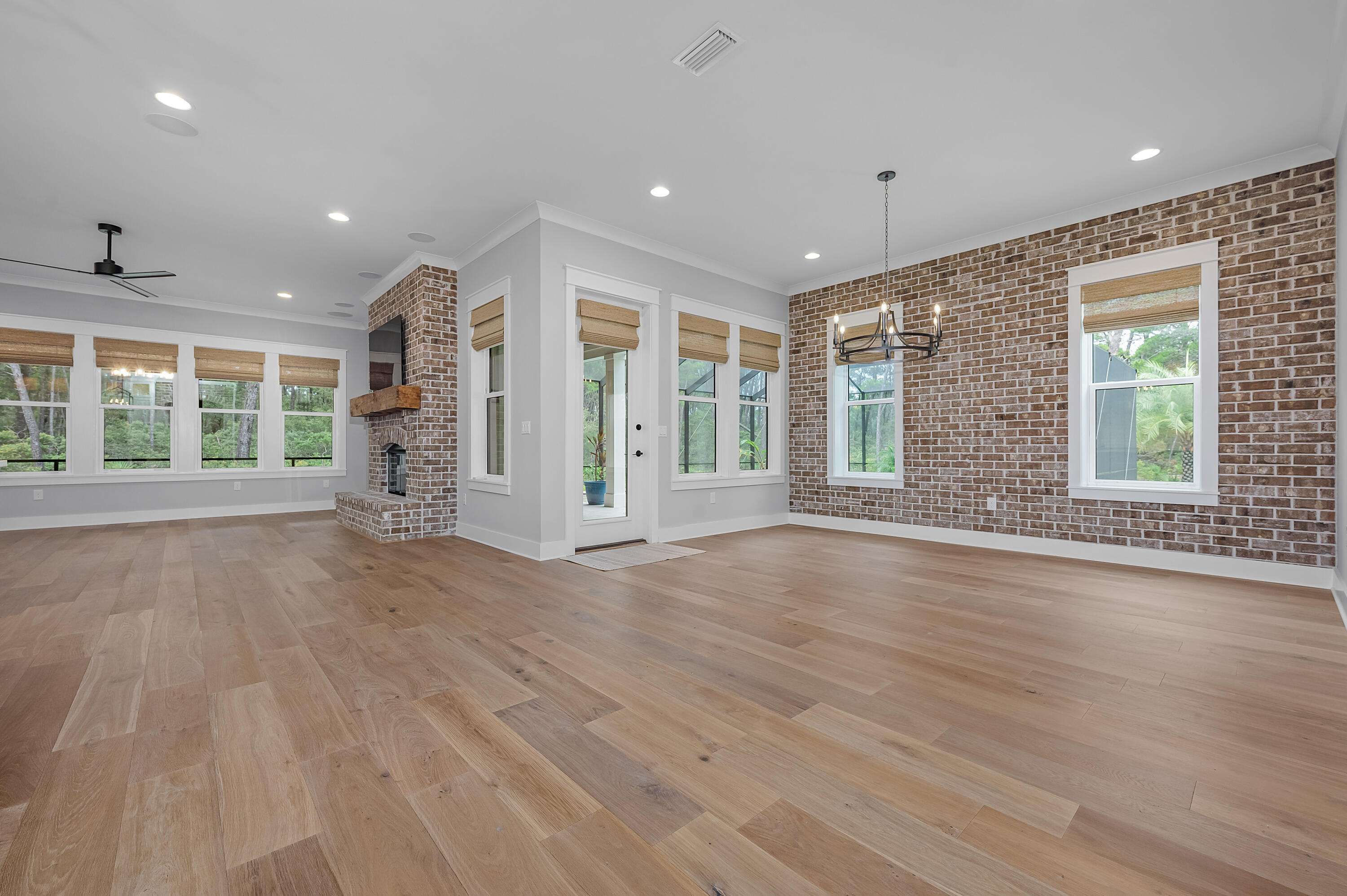 HUNTERS RUN S/D - Residential
