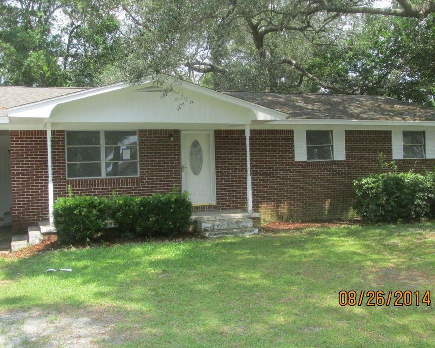 Accepted offer in place...Pending seller signed docs...Great opportunity to make this property yours. Good view of Choctawhatchee Bay. Large corner lot and brick ranch with original hardwood flooring and hardwood paneling throughout. Paneling has been painted. Tiled baths. Porperty is to be sold AS IS. Previous MLS listing states home still on septic system, but according to the City of Niceville water department, property is on sewer and the billing indicates sewer on site. Buyer to satisfy themselves regarding this issue. New roof. Property has just been rewired to copper with 200 AMP service. DONT'T WAIT...YOU'LL BE TOO LATE...