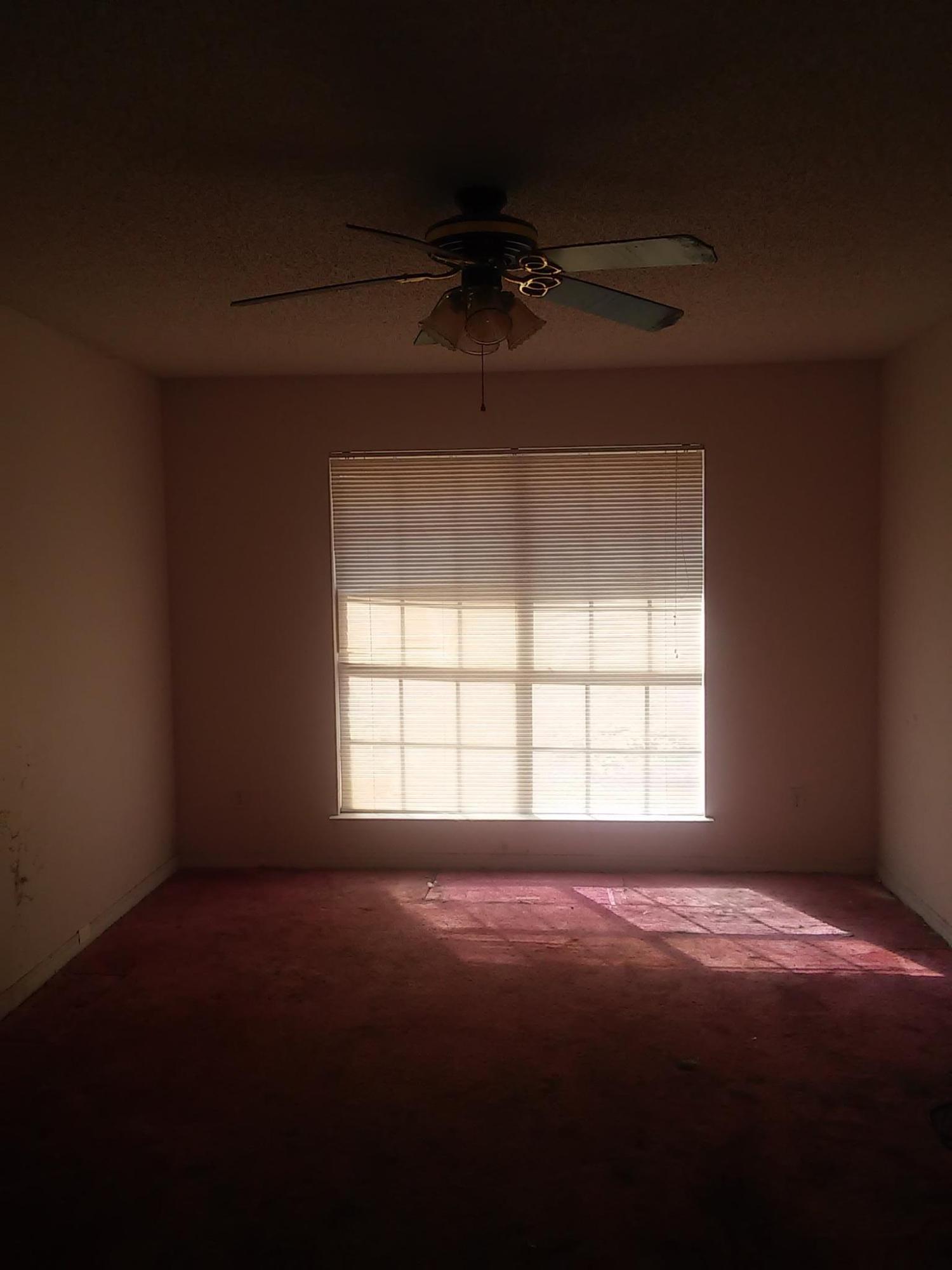 LIVE OAK - Residential