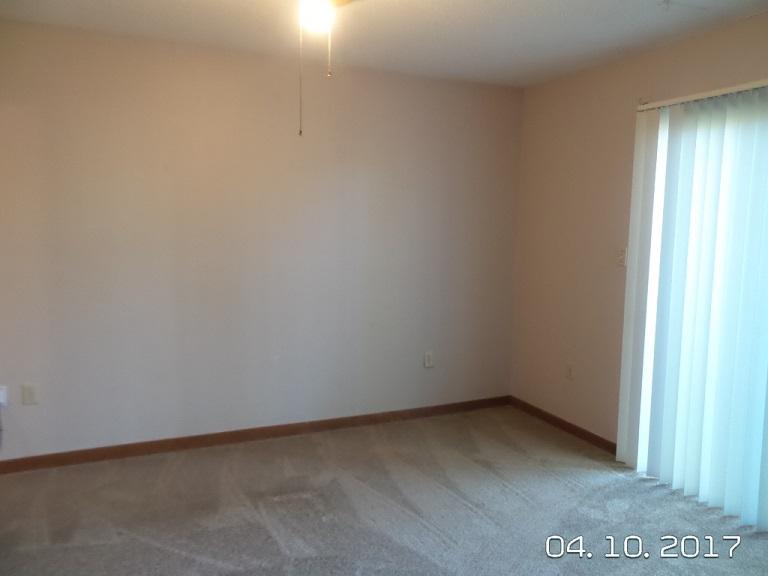 HIDDEN TRAILS PH 1 - Residential Lease