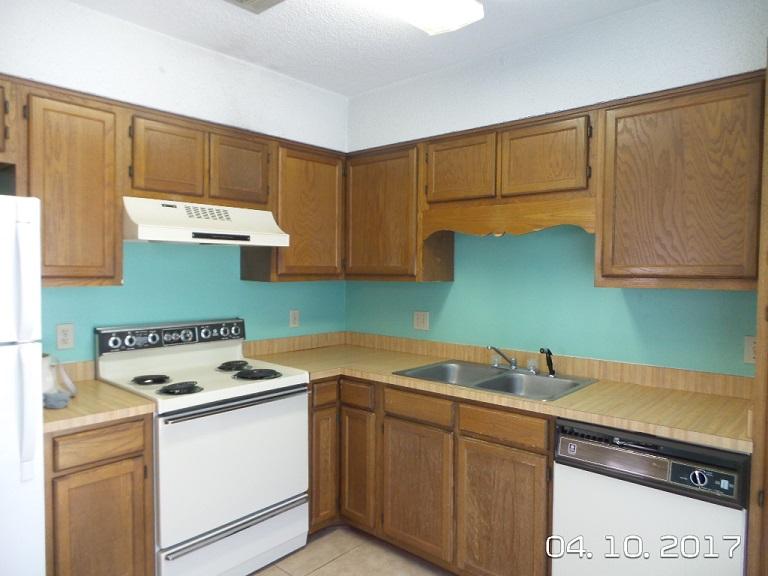 HIDDEN TRAILS PH 1 - Residential Lease