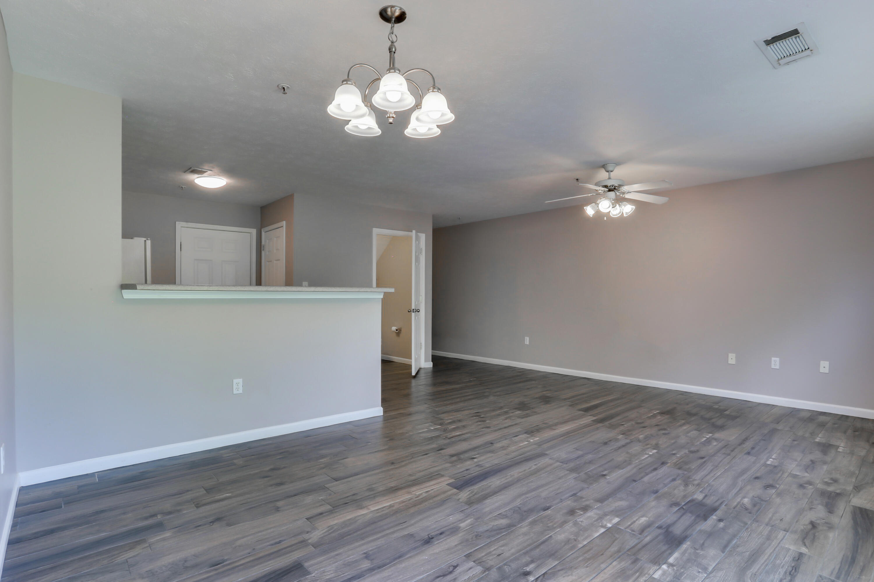 ROLLING PINES - Residential