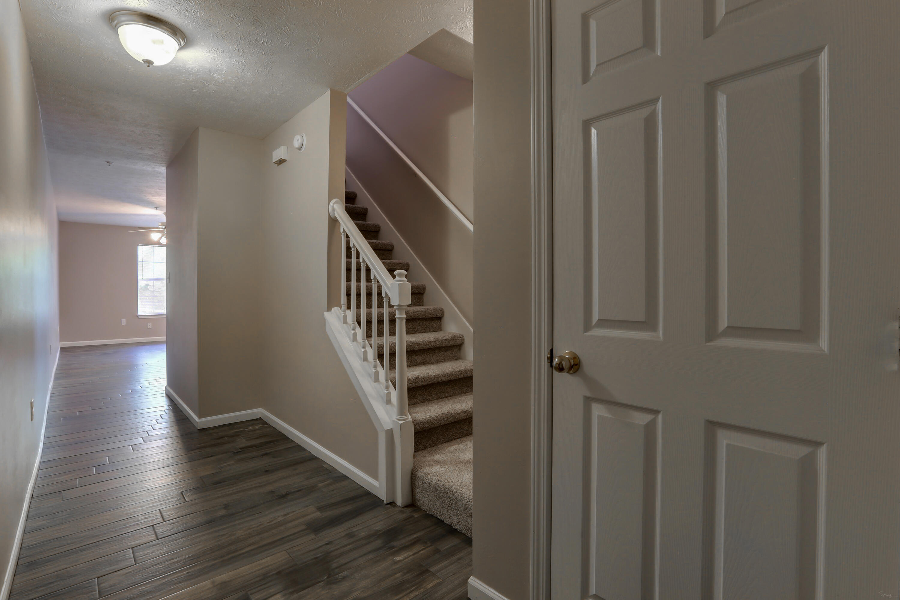 ROLLING PINES - Residential