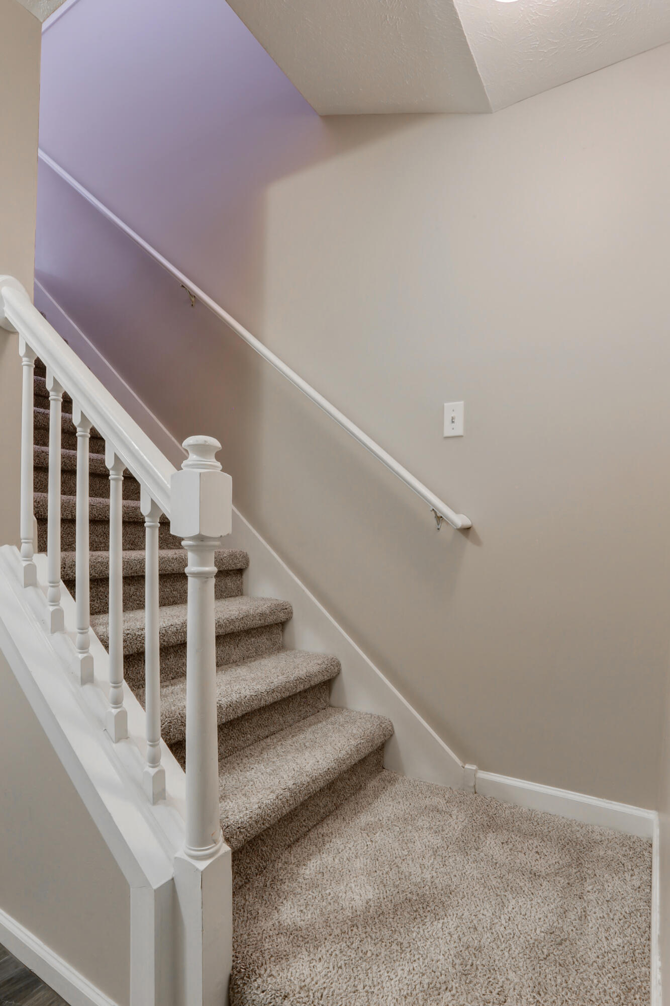 ROLLING PINES - Residential