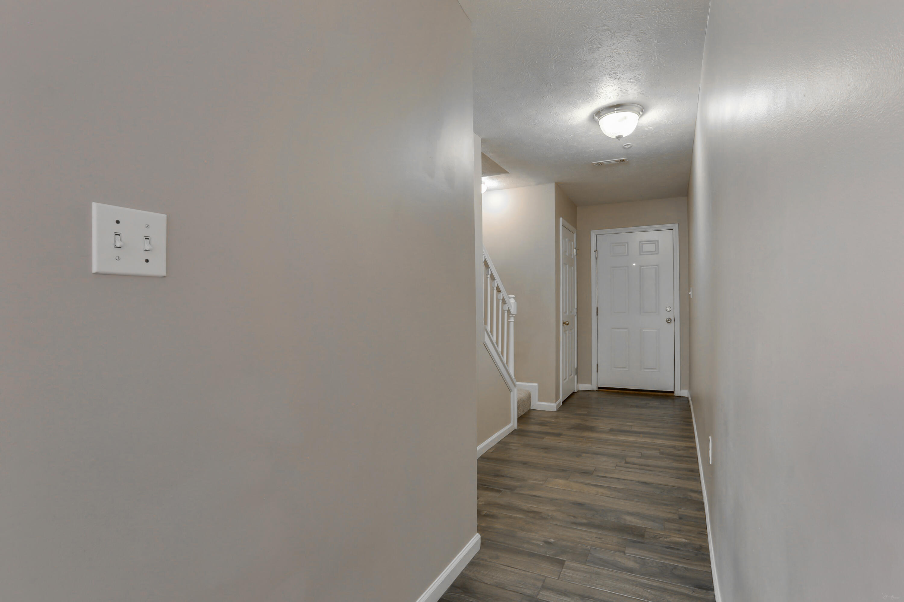 ROLLING PINES - Residential