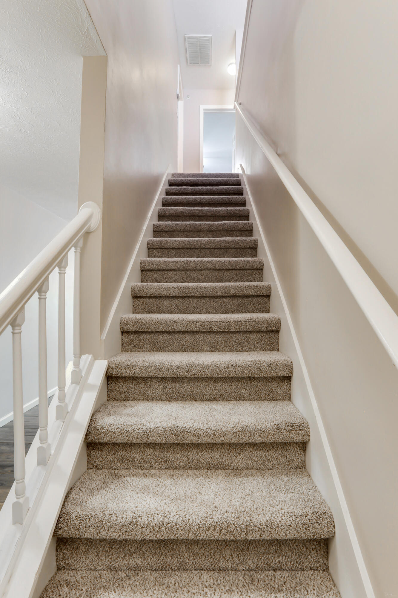 ROLLING PINES - Residential