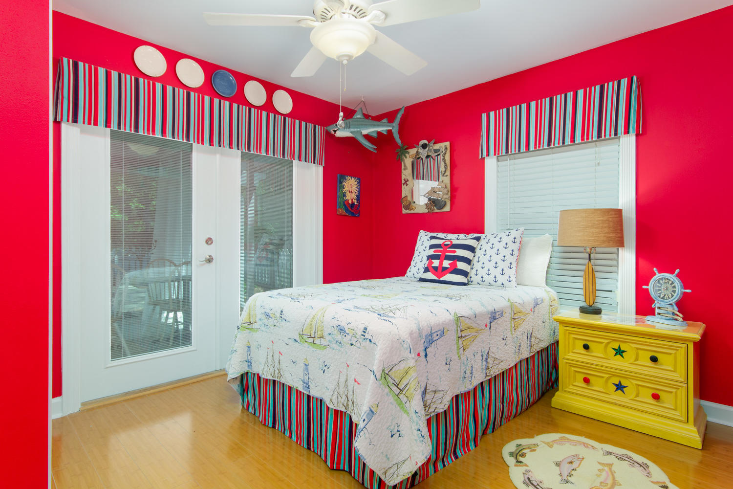 BAY GROVE - Residential