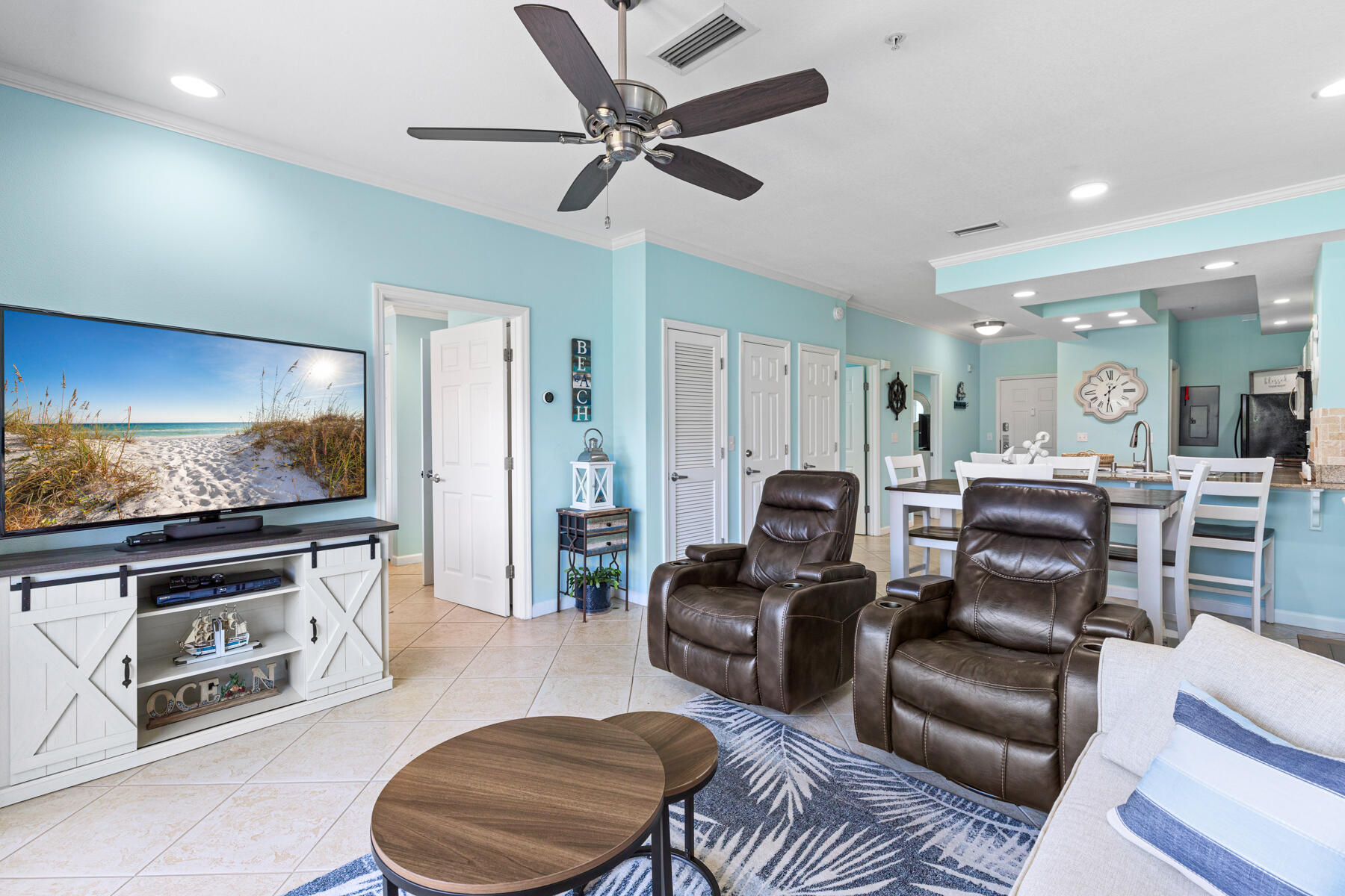 EMERALD WATERS - Residential