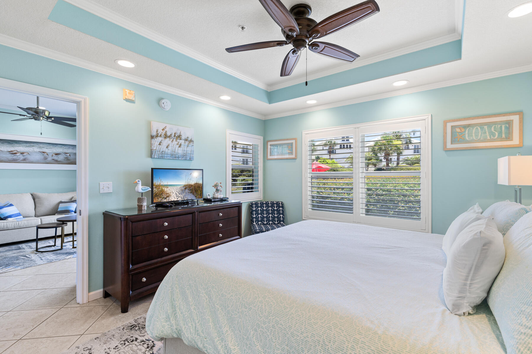 EMERALD WATERS - Residential