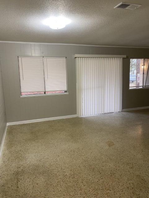 PORT DIXIE - Residential Lease