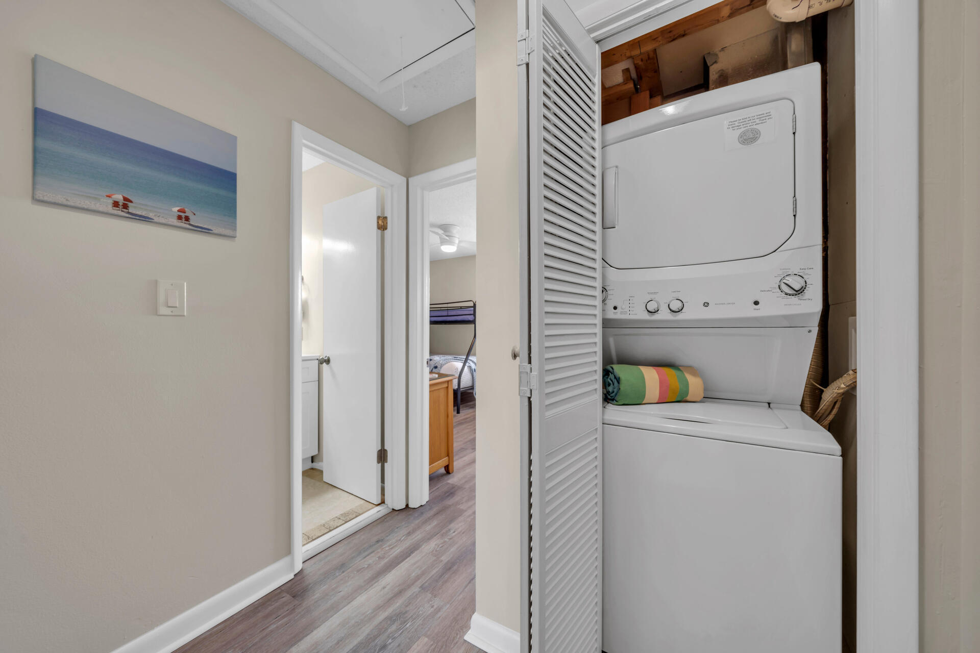 SUMMERHOUSE T/H - Residential Lease