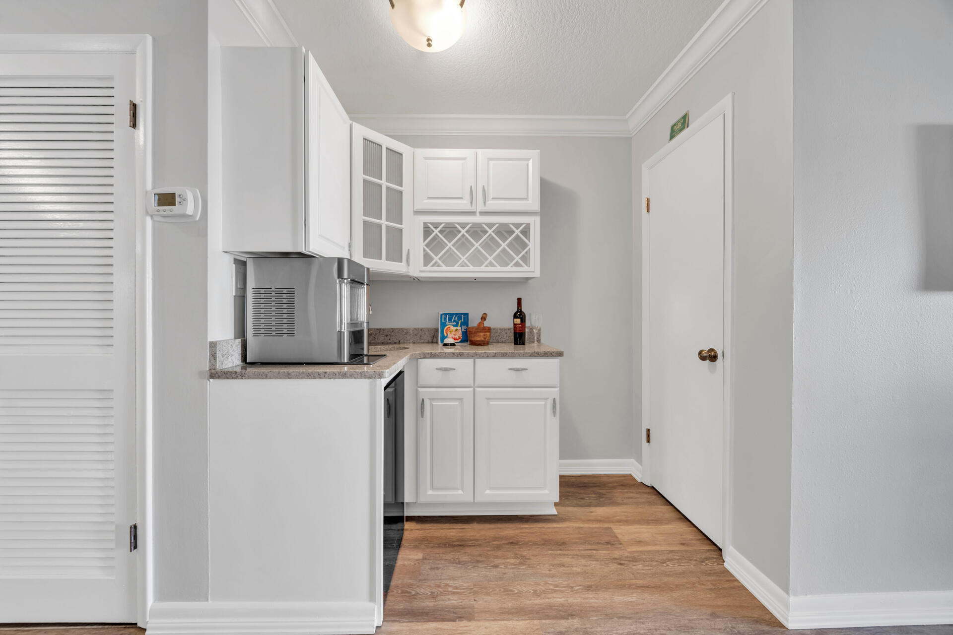 SUMMERHOUSE T/H - Residential Lease