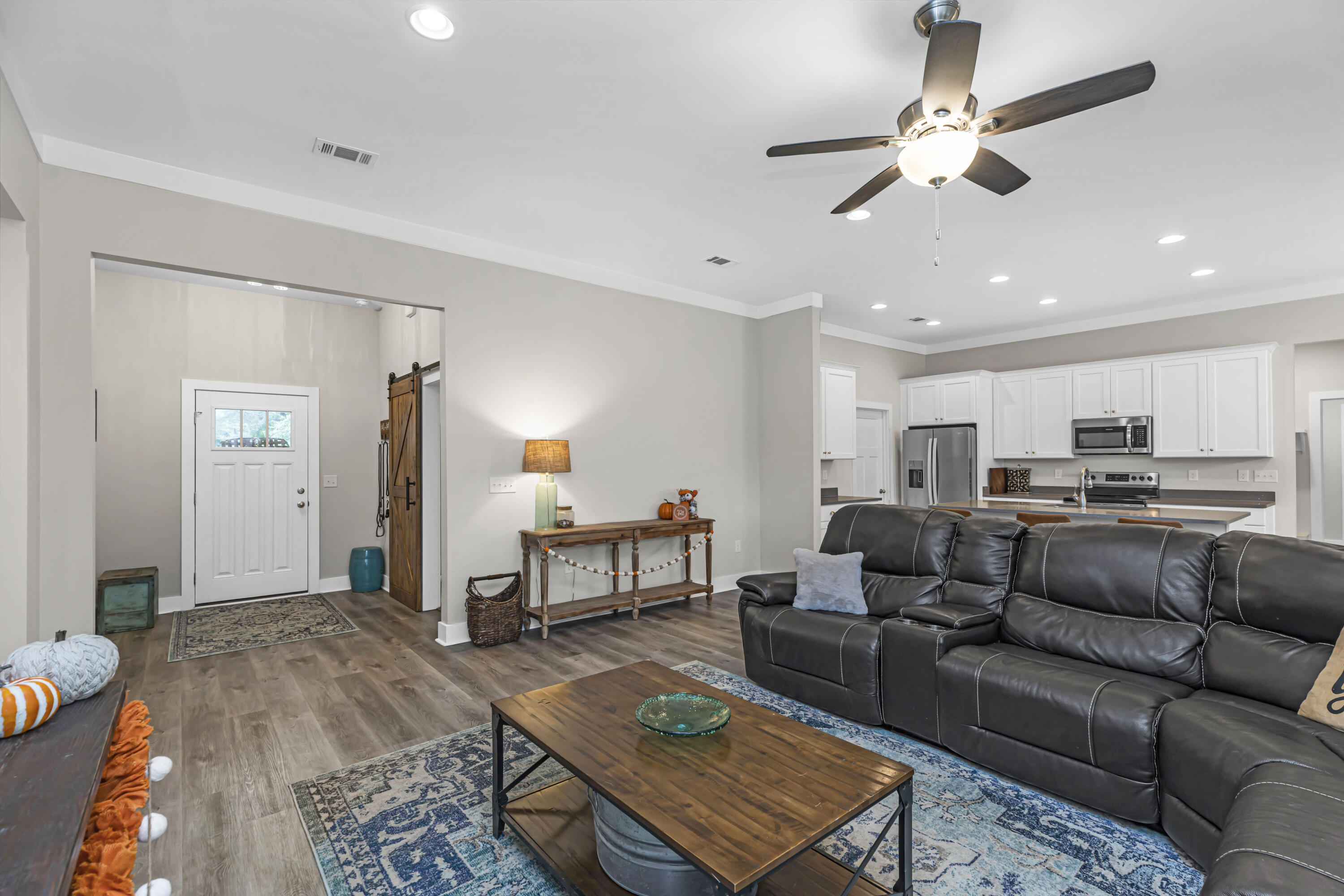 DOGWOOD ESTATES - Residential