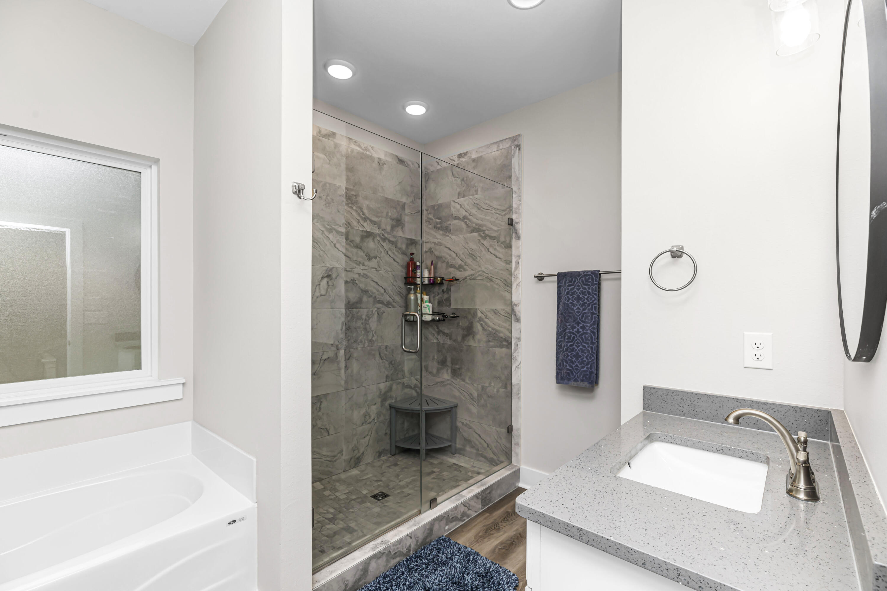 DOGWOOD ESTATES - Residential