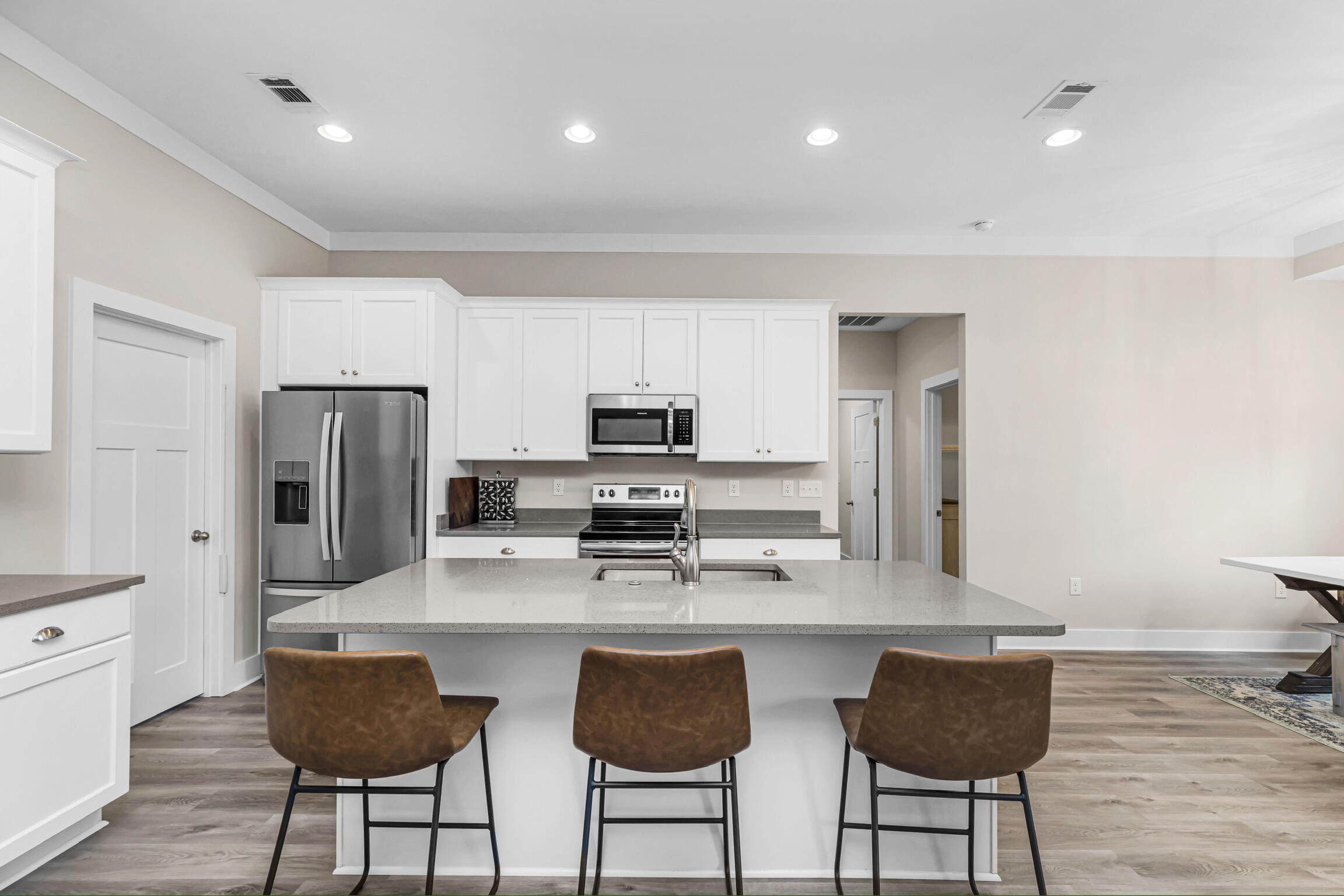 DOGWOOD ESTATES - Residential