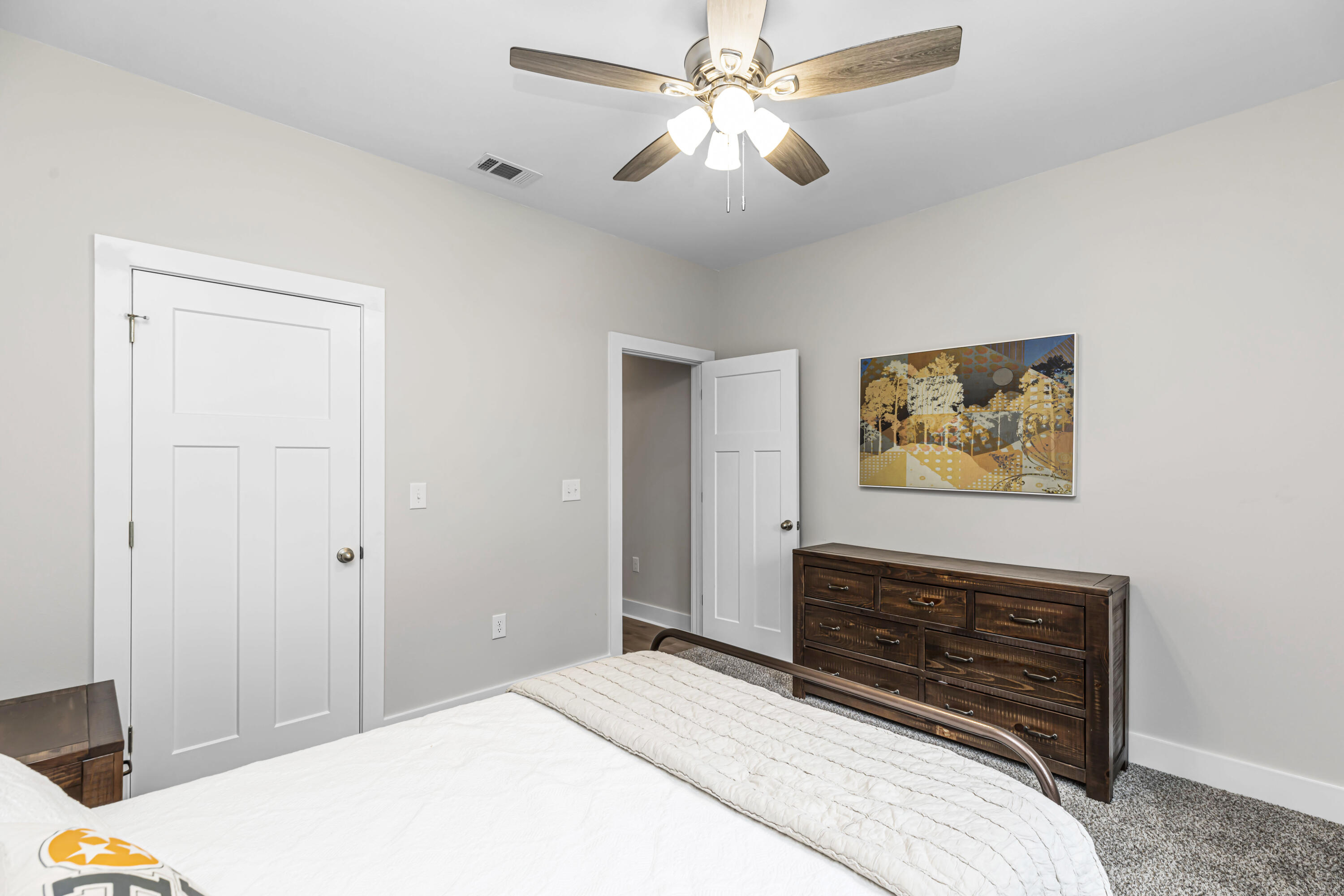 DOGWOOD ESTATES - Residential