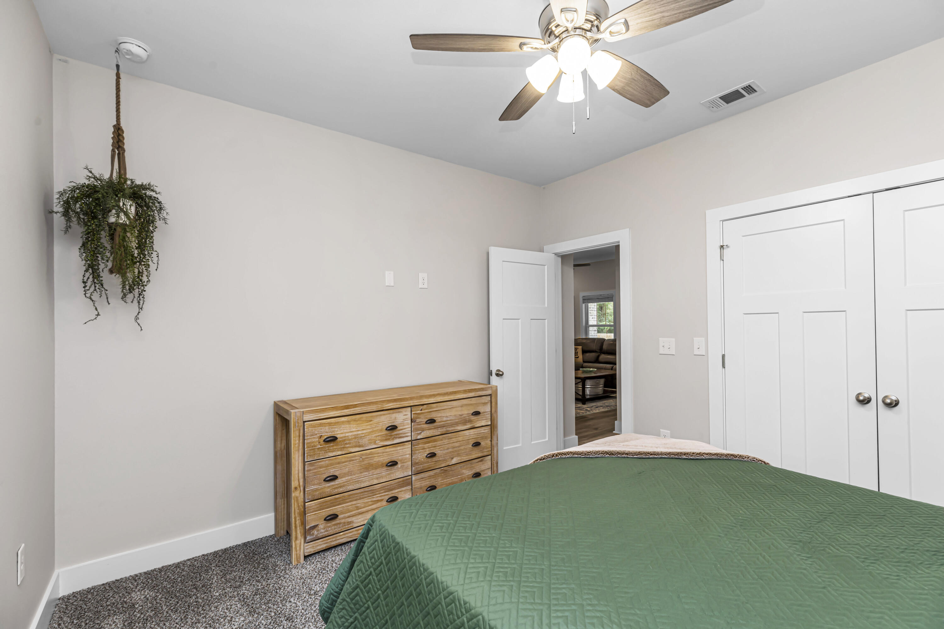 DOGWOOD ESTATES - Residential