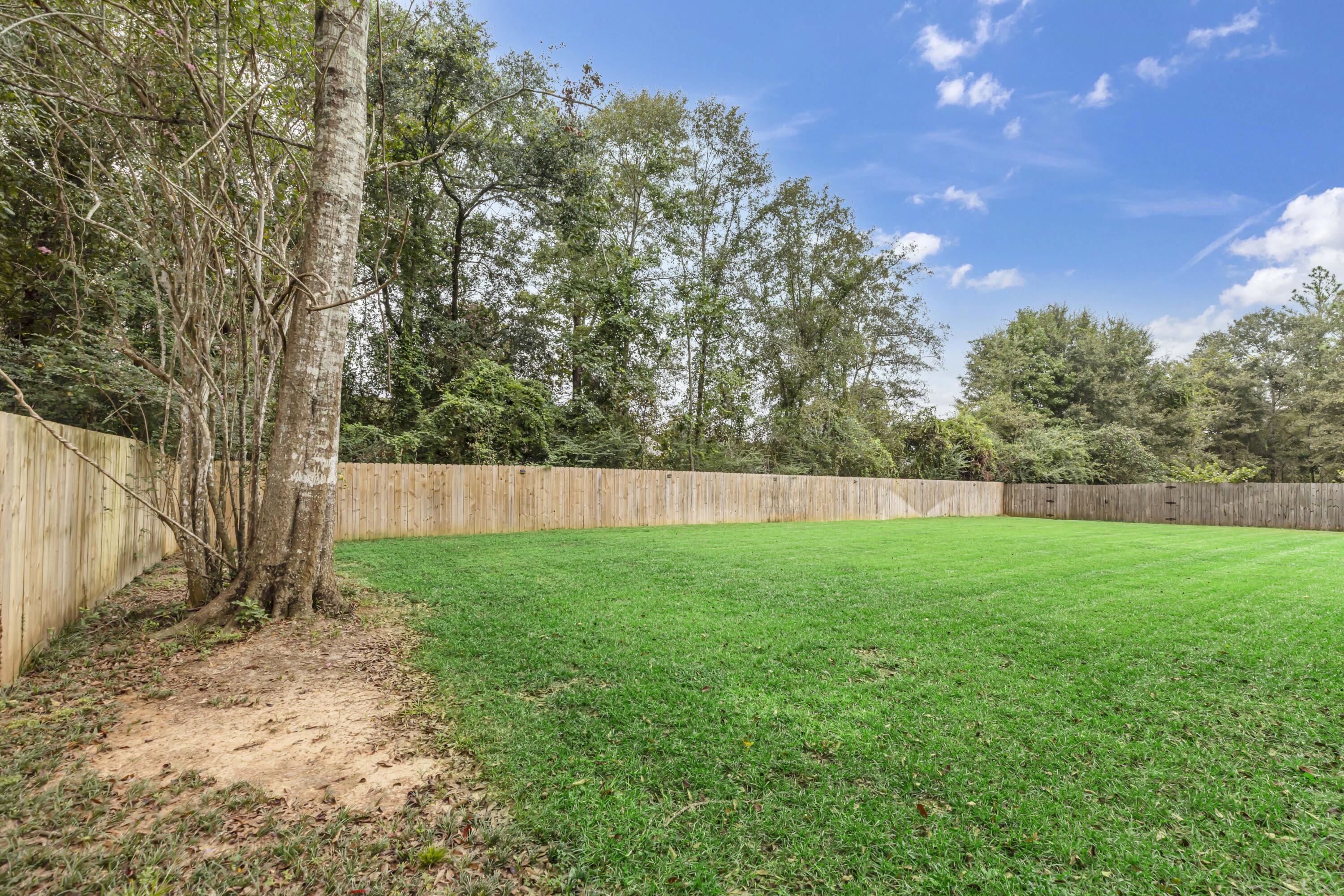 DOGWOOD ESTATES - Residential