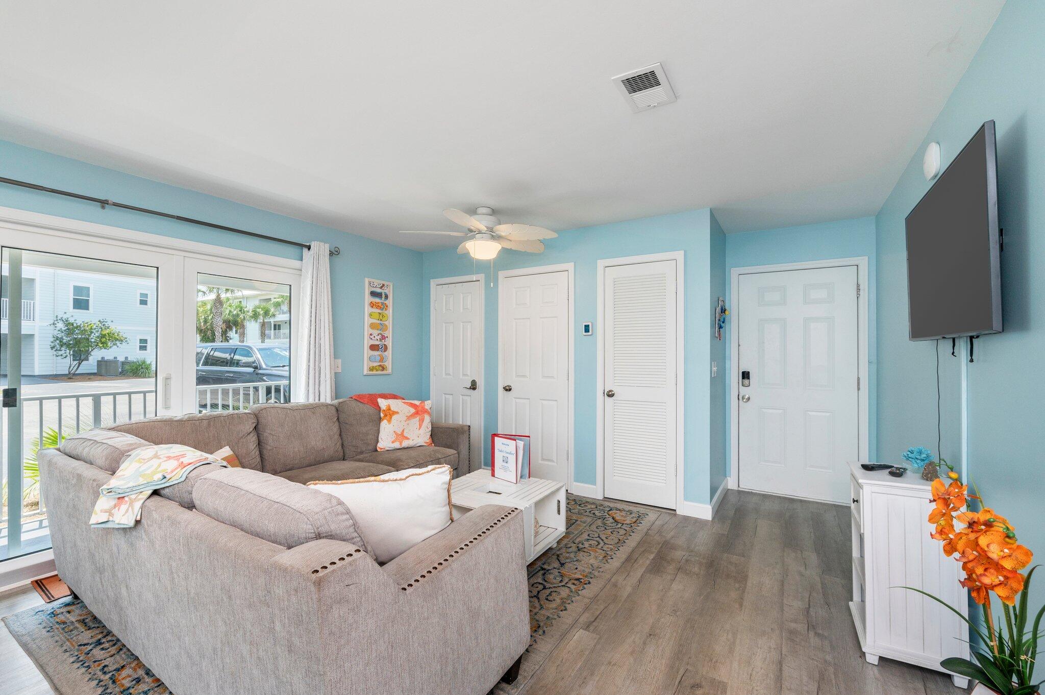 BEACHSIDE VILLAS CONDO - Residential