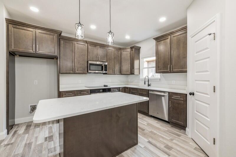 JUNIPER CREEK ESTATES - Residential