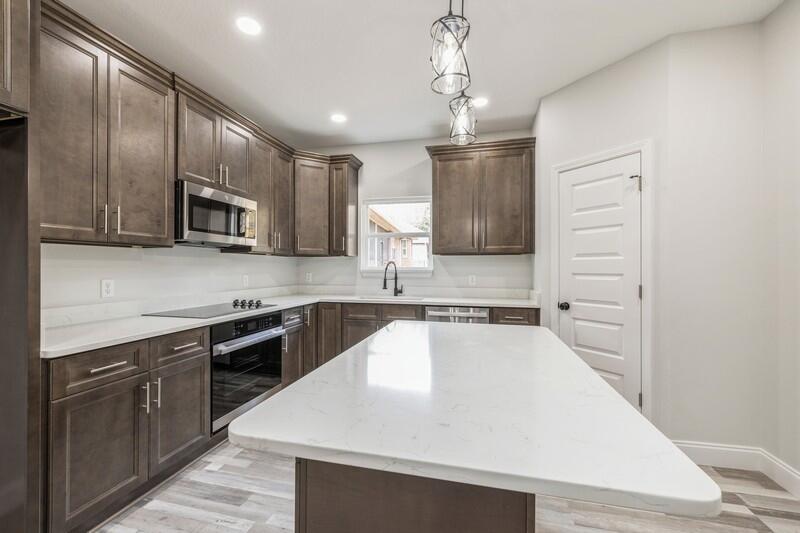 JUNIPER CREEK ESTATES - Residential