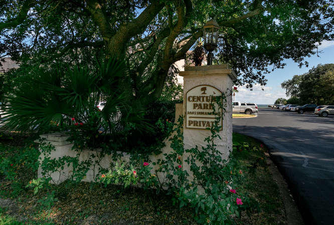 CENTURY PARK WEST - Residential