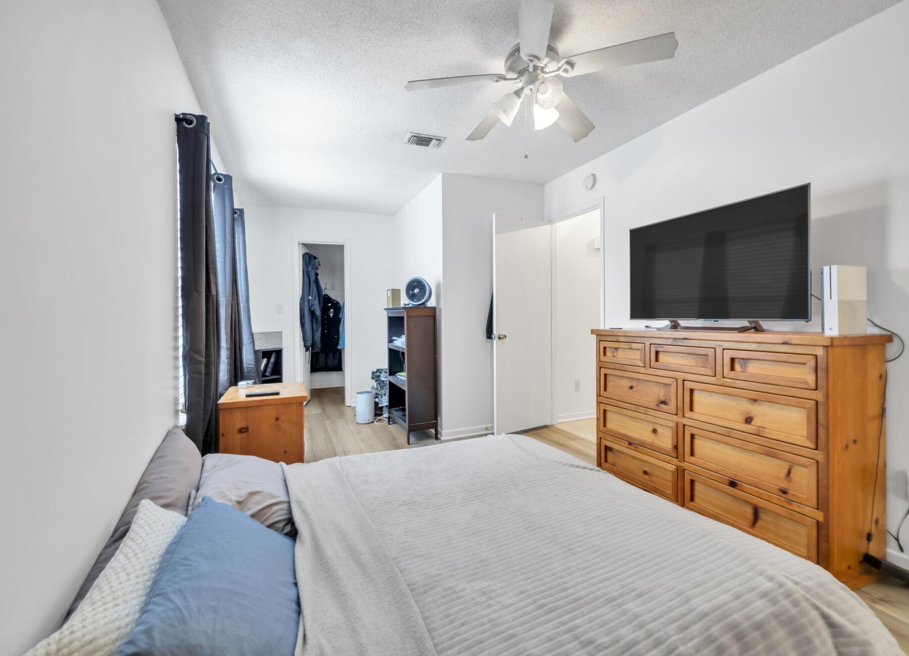 INDIAN OAKS - Residential