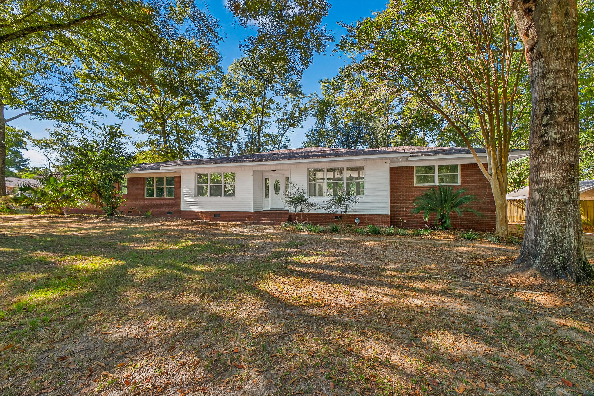GONZALEZ PARK - Residential