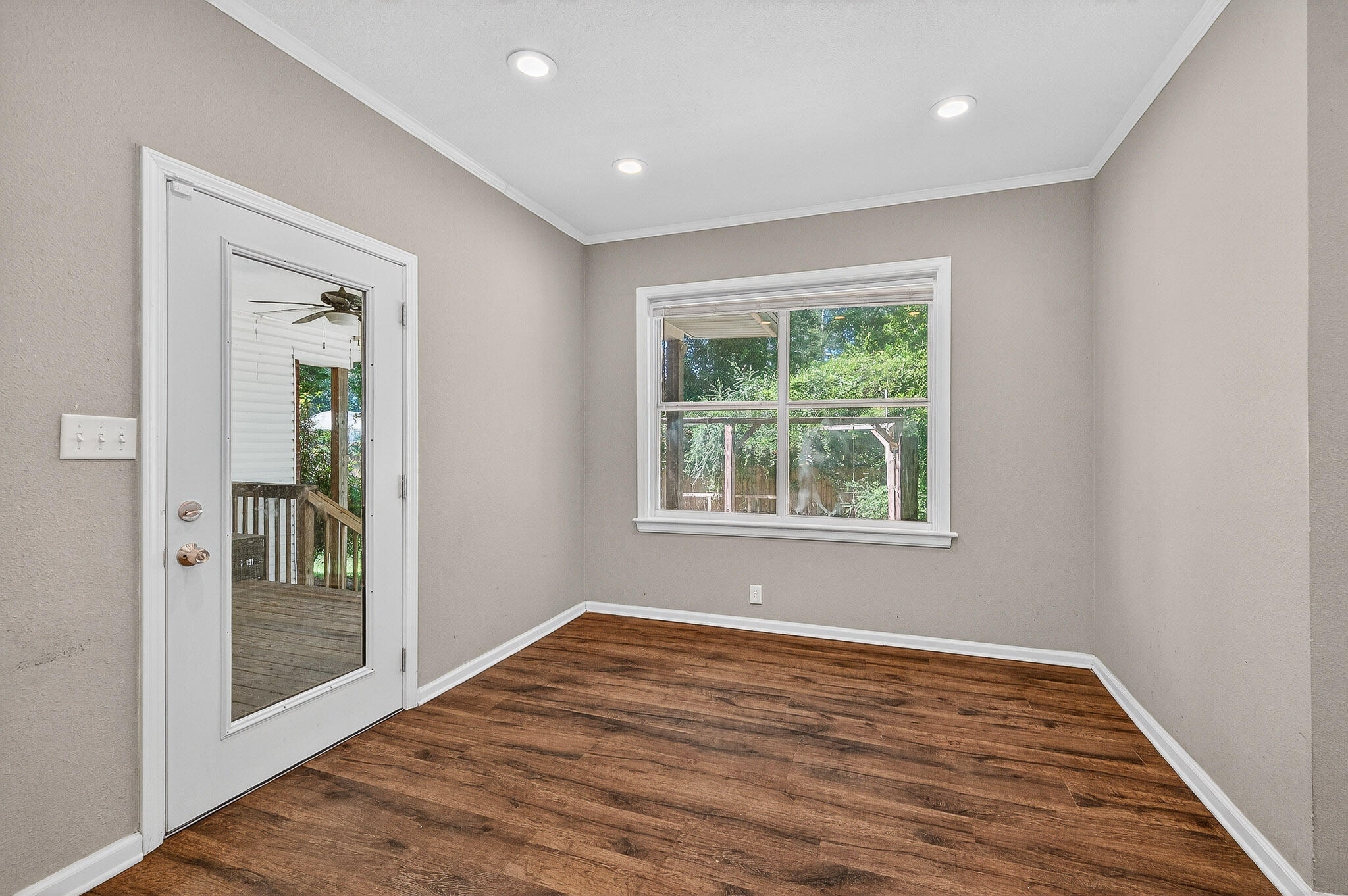 GONZALEZ PARK - Residential