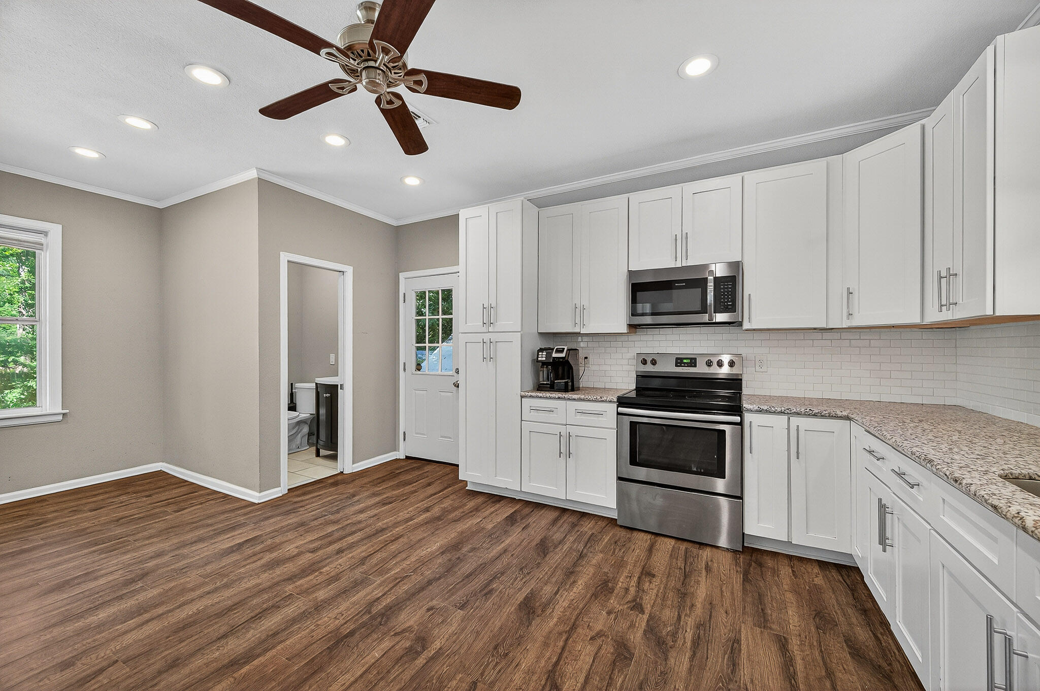 GONZALEZ PARK - Residential