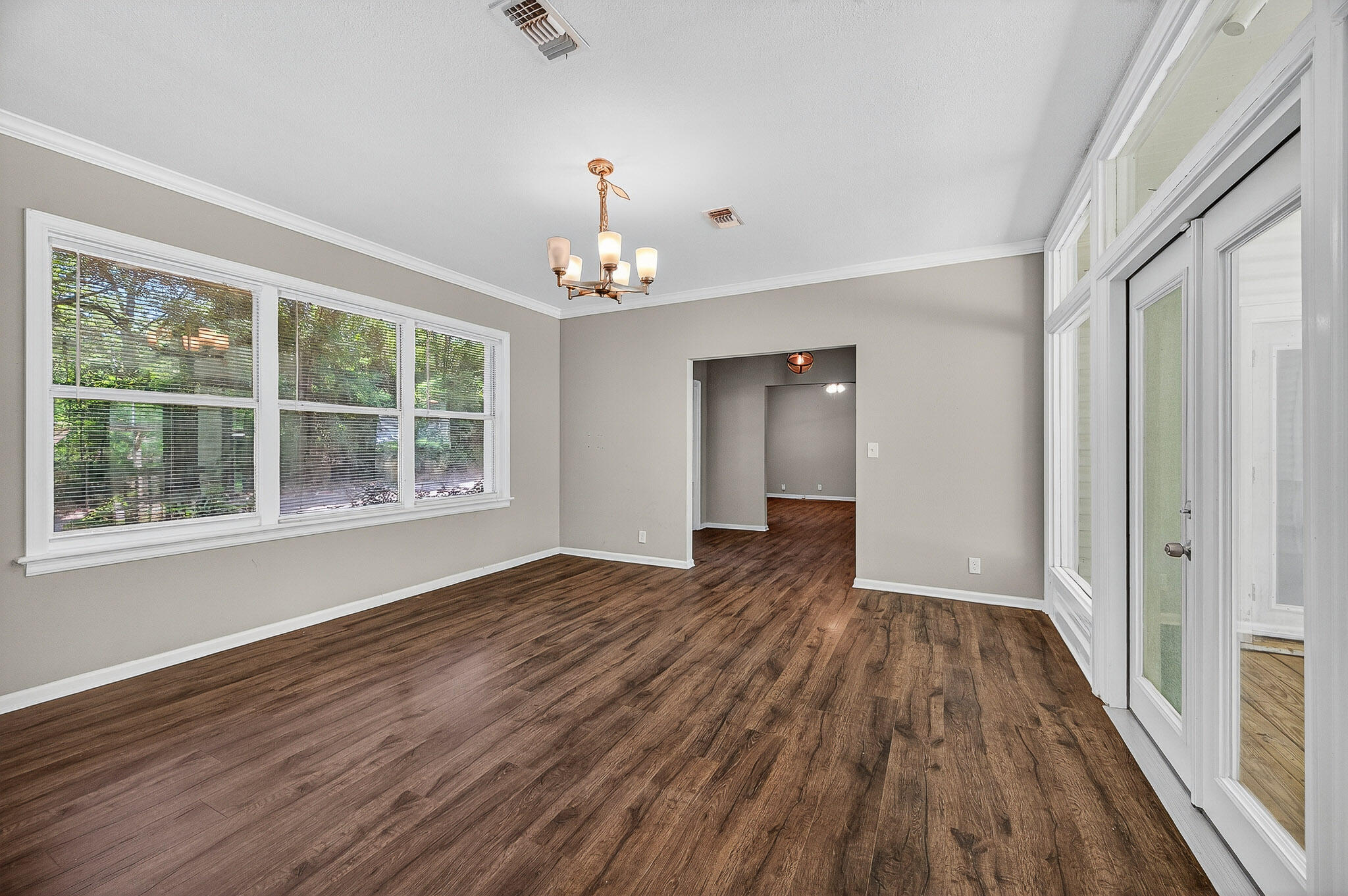 GONZALEZ PARK - Residential