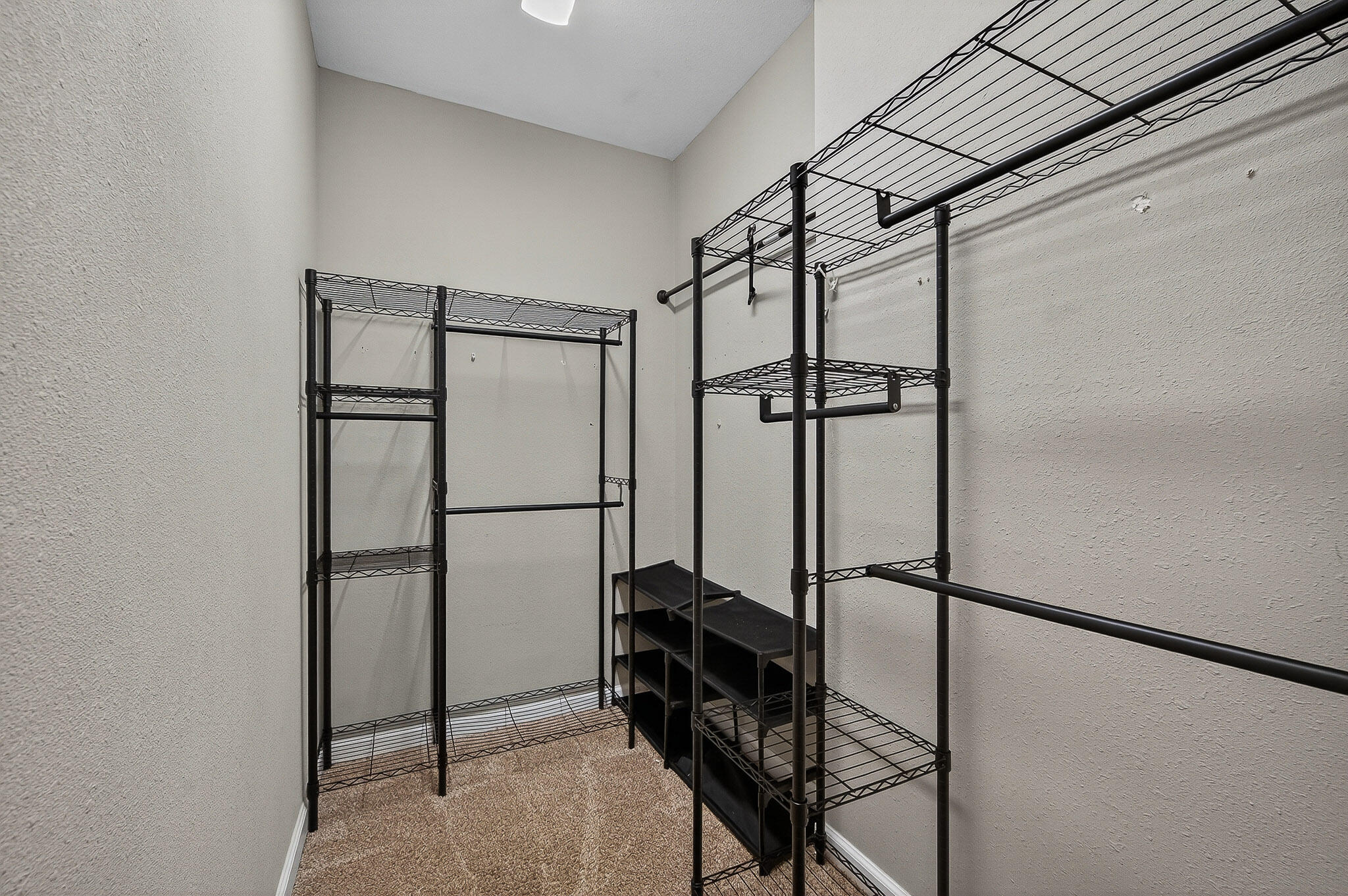 GONZALEZ PARK - Residential