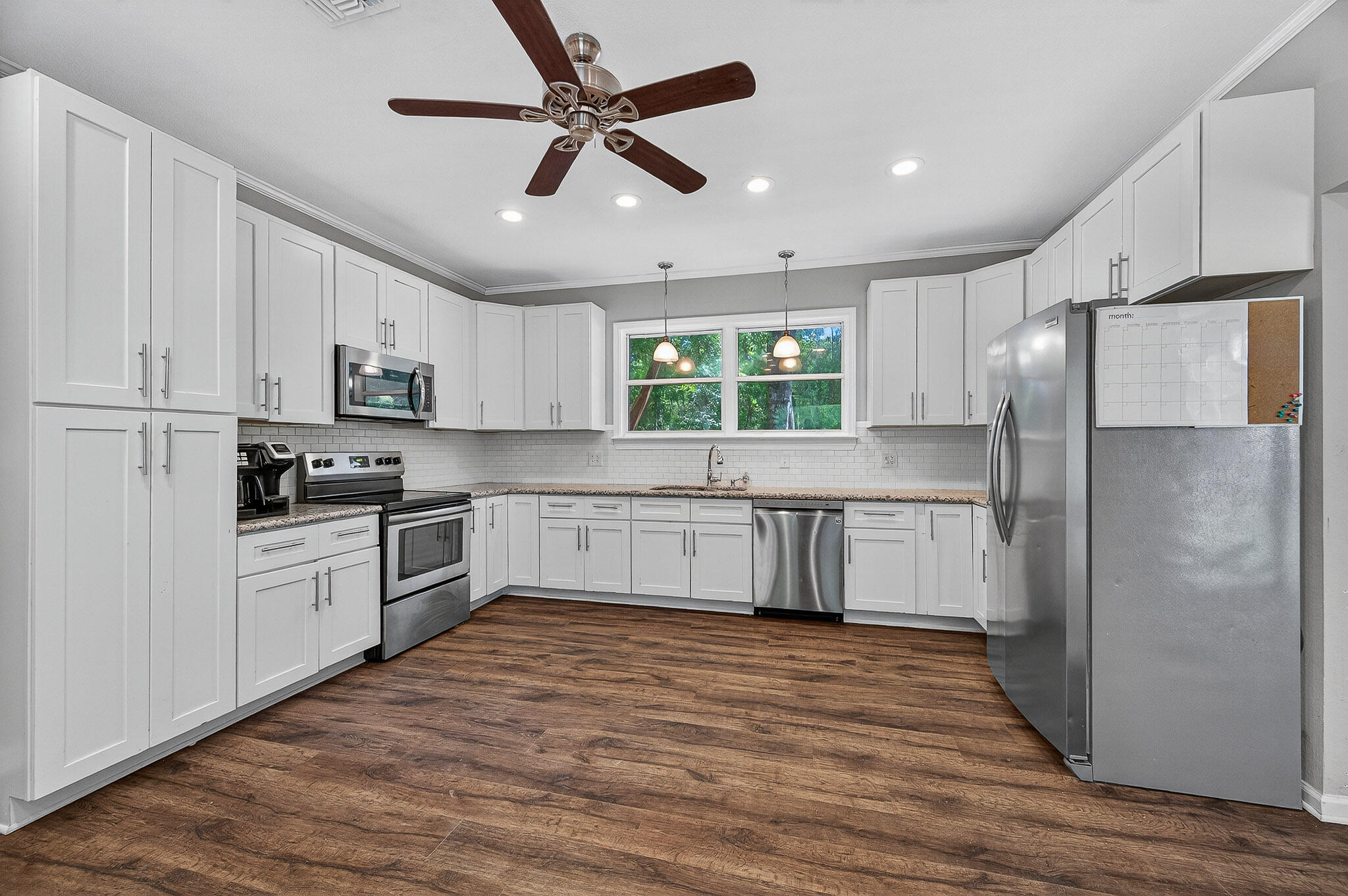 GONZALEZ PARK - Residential
