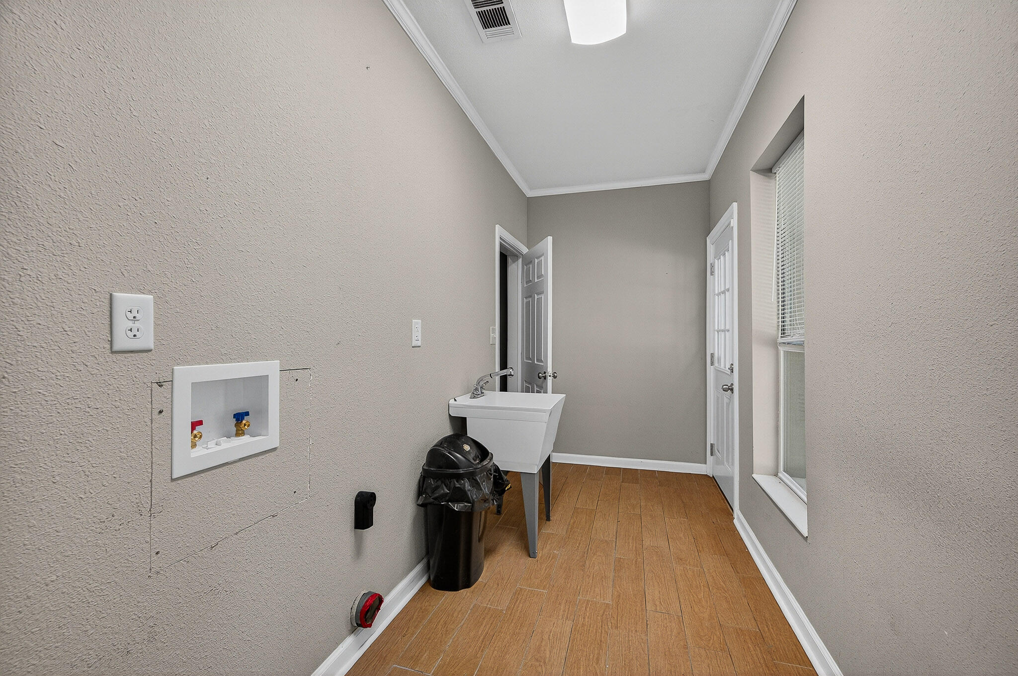 GONZALEZ PARK - Residential