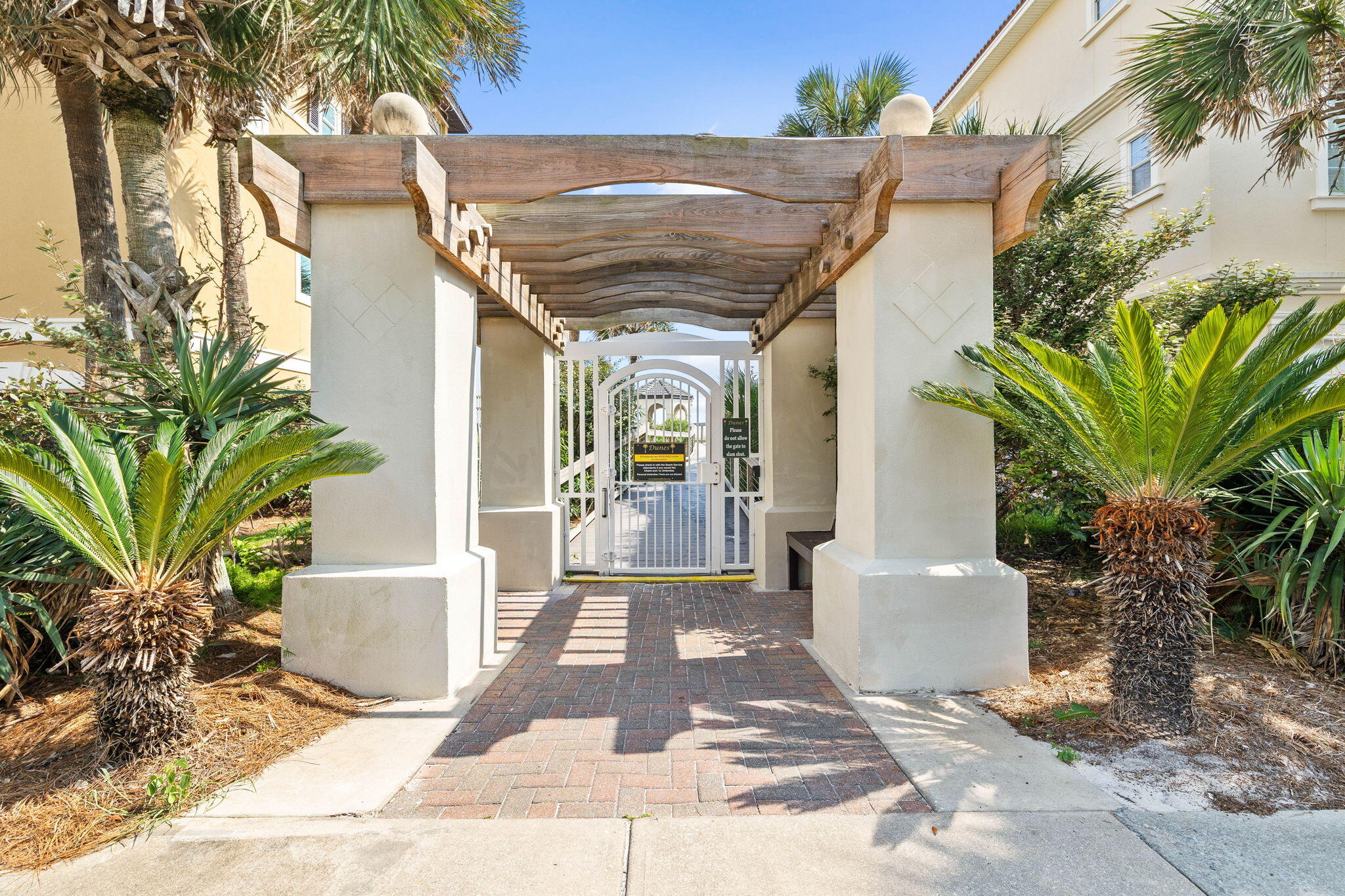 DUNES OF DESTIN - Residential