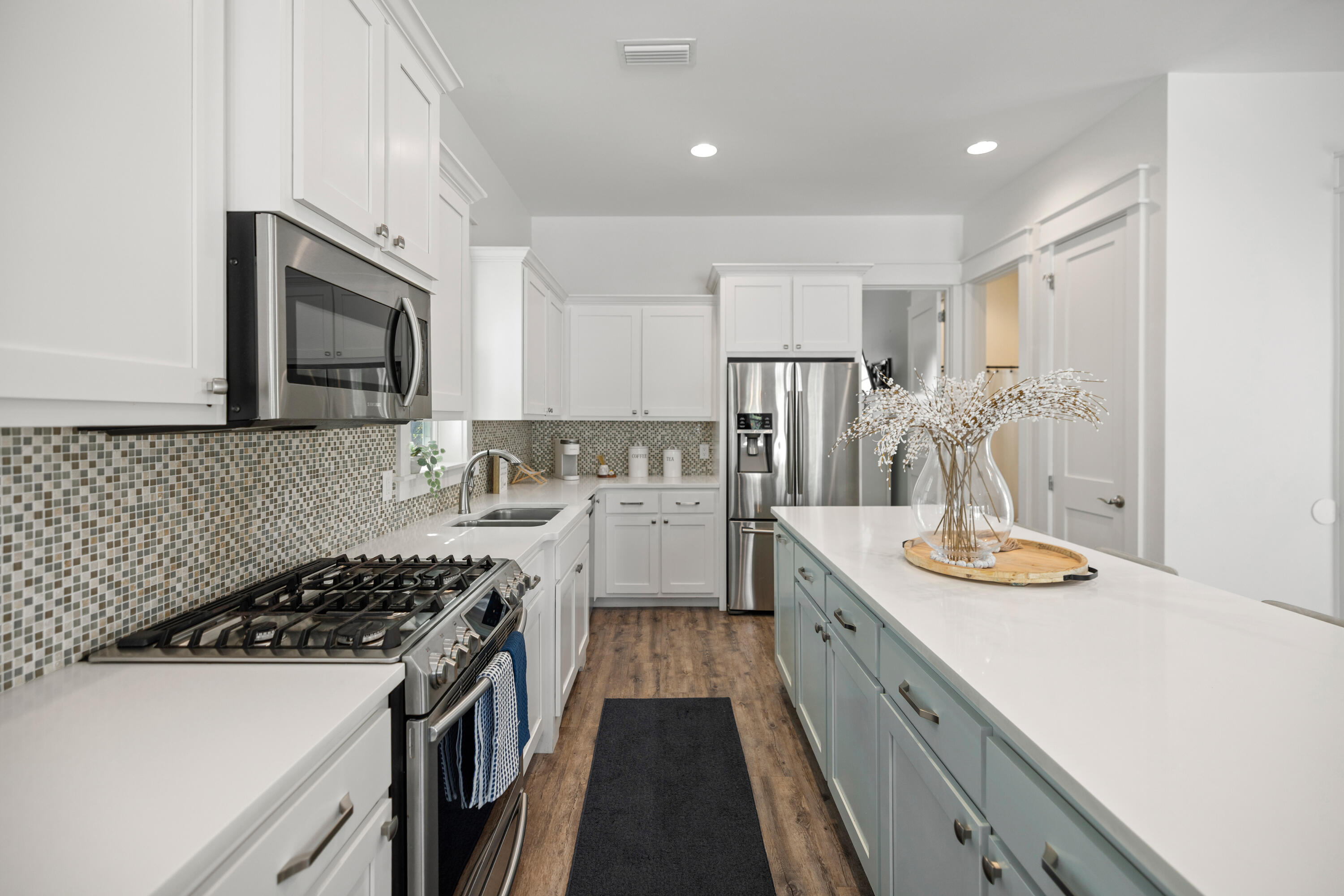 NO RECORDED SUBDIVISION - Residential