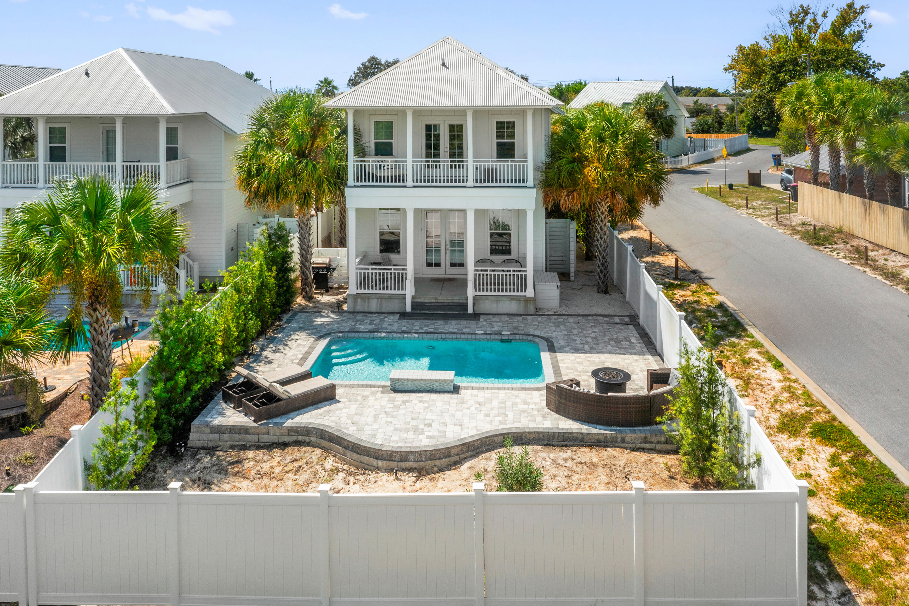 NO RECORDED SUBDIVISION - Residential