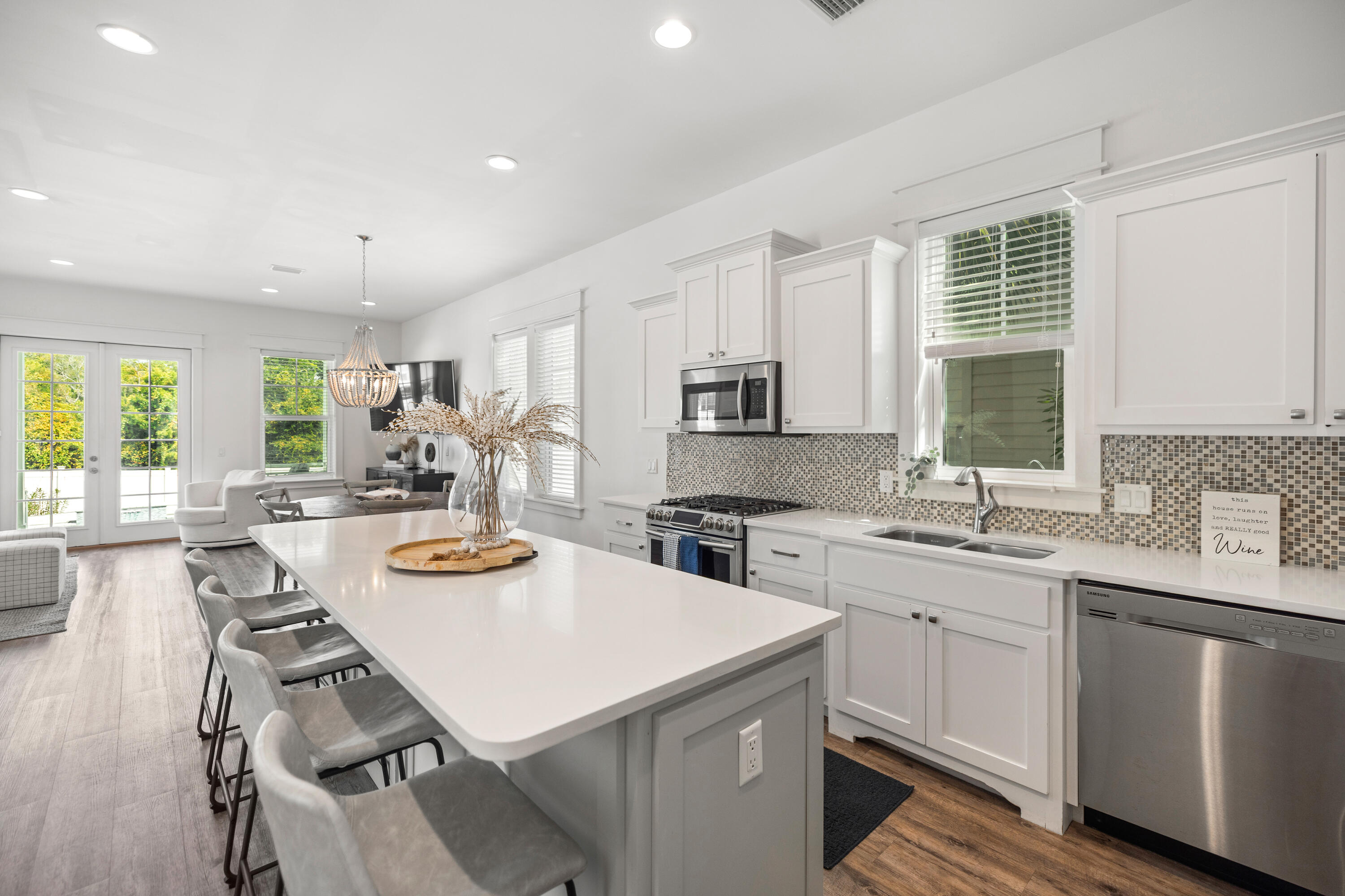 NO RECORDED SUBDIVISION - Residential