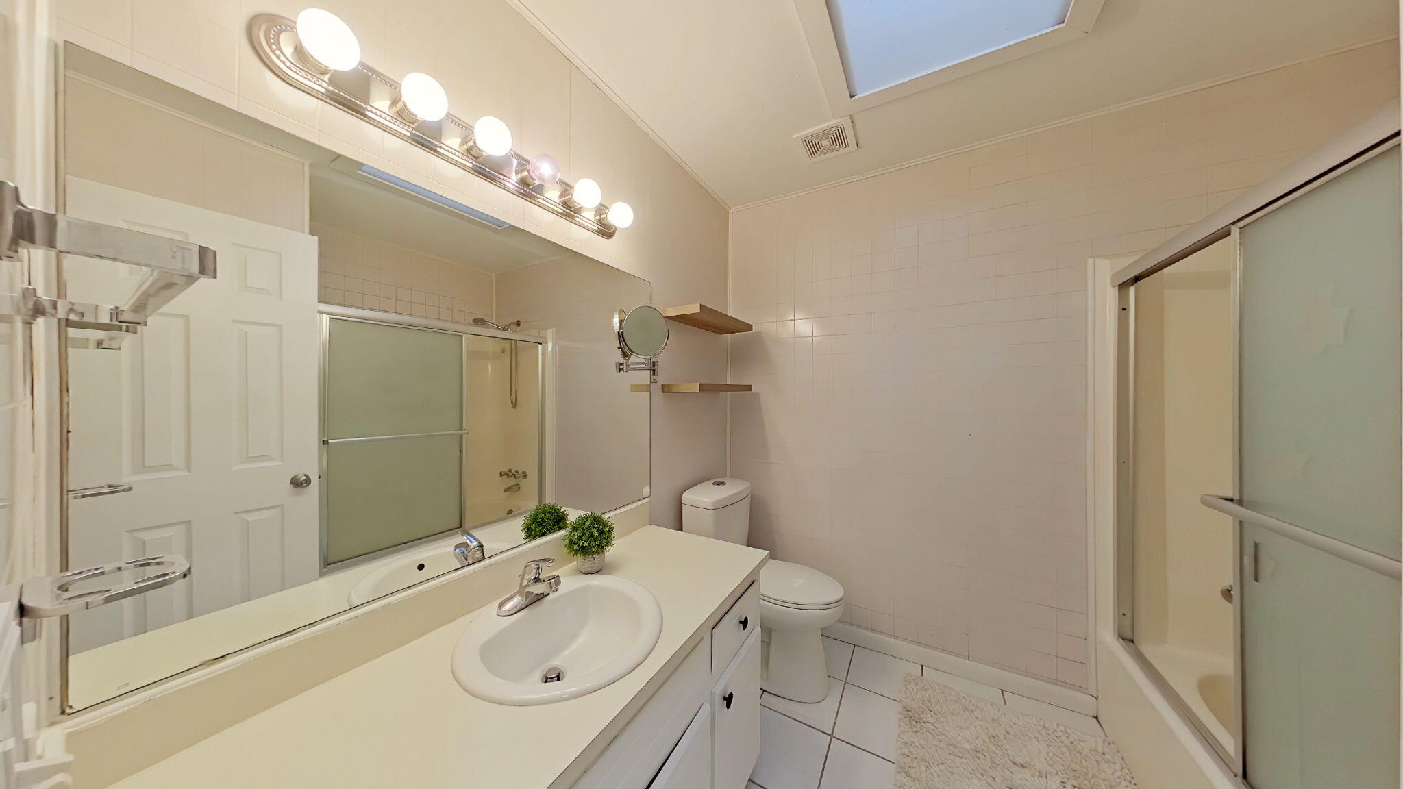 PALM ESTATES UNIT 2 - Residential