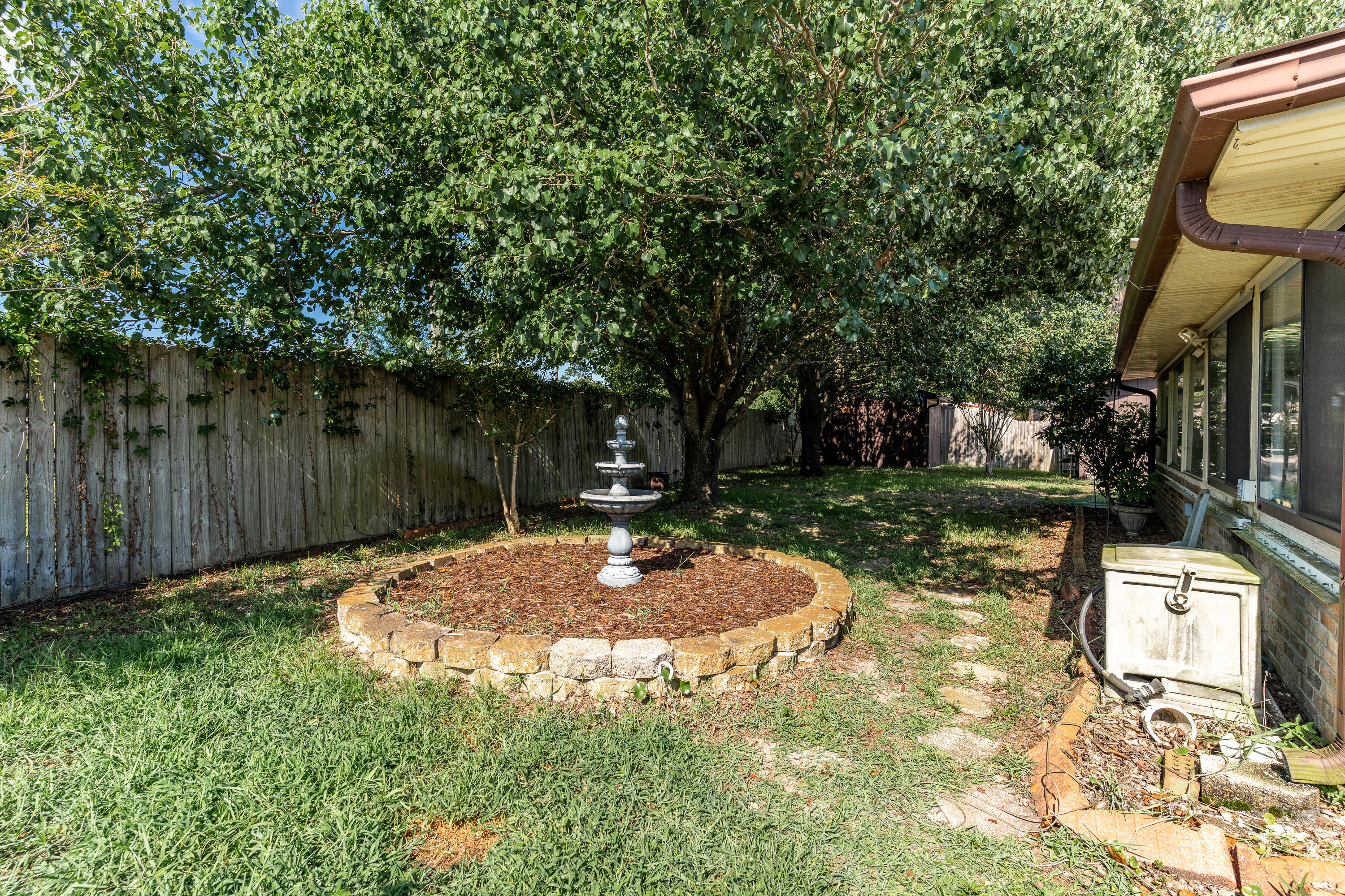 PALM ESTATES UNIT 2 - Residential