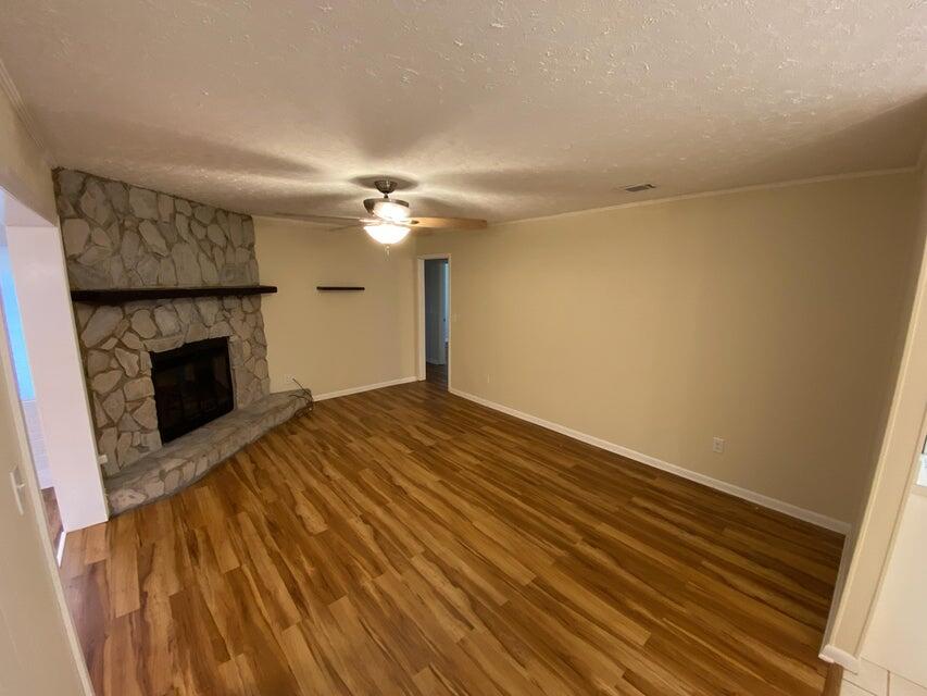 PALM ESTATES UNIT 2 - Residential