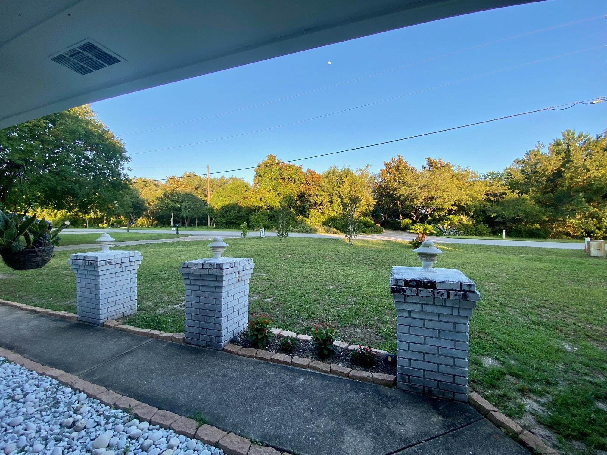 Emerald Beach; Plat 1, Lot 20 Blk A - Residential Lease