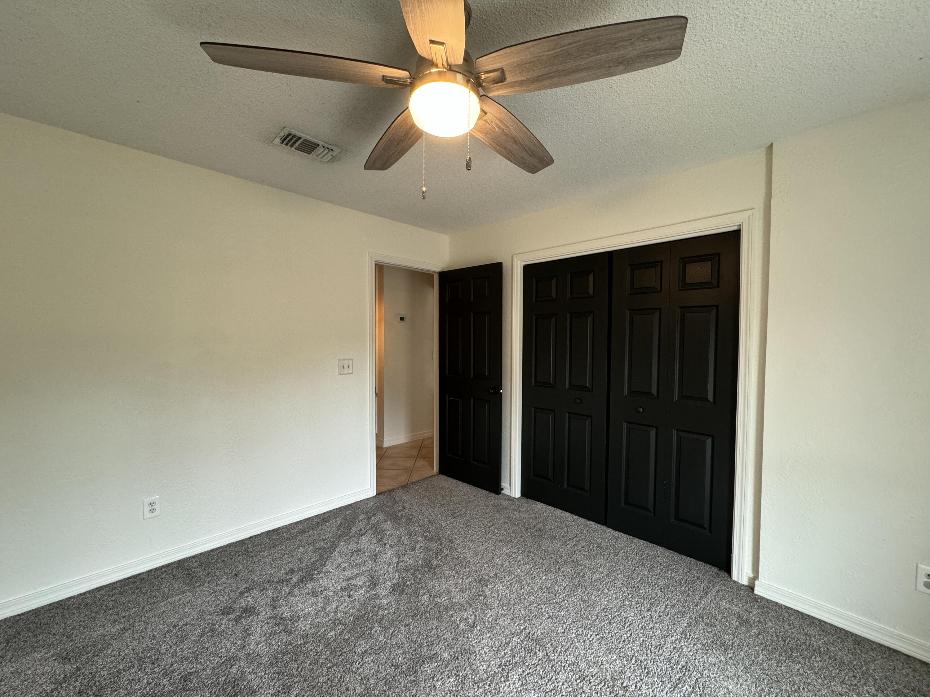 Emerald Beach; Plat 1, Lot 20 Blk A - Residential Lease