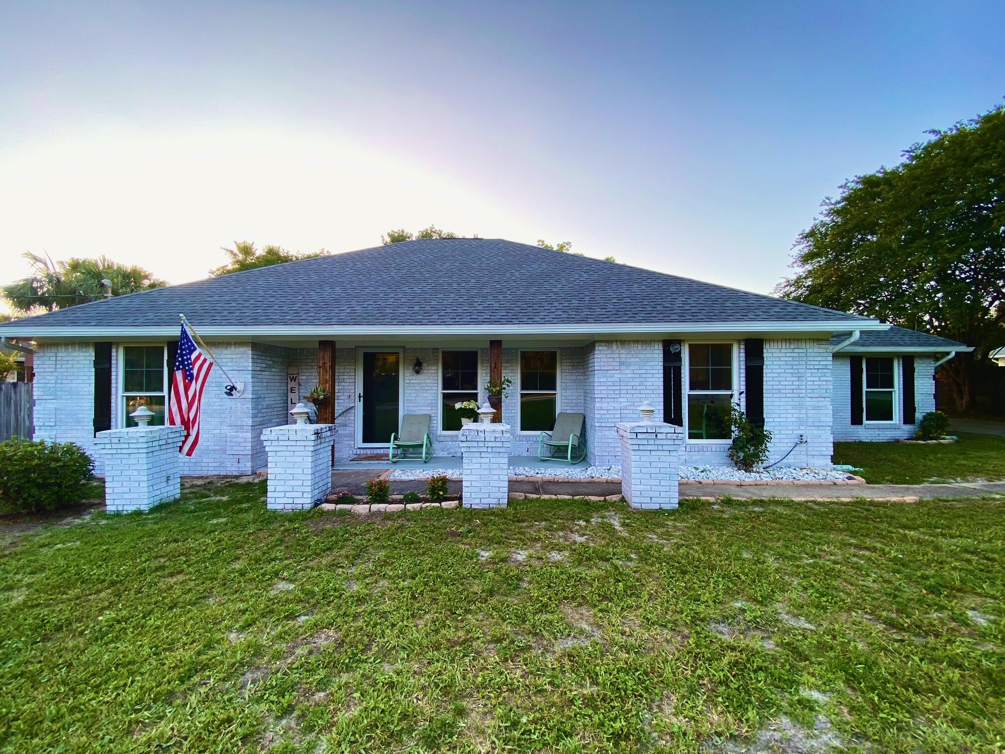 Emerald Beach; Plat 1, Lot 20 Blk A - Residential Lease