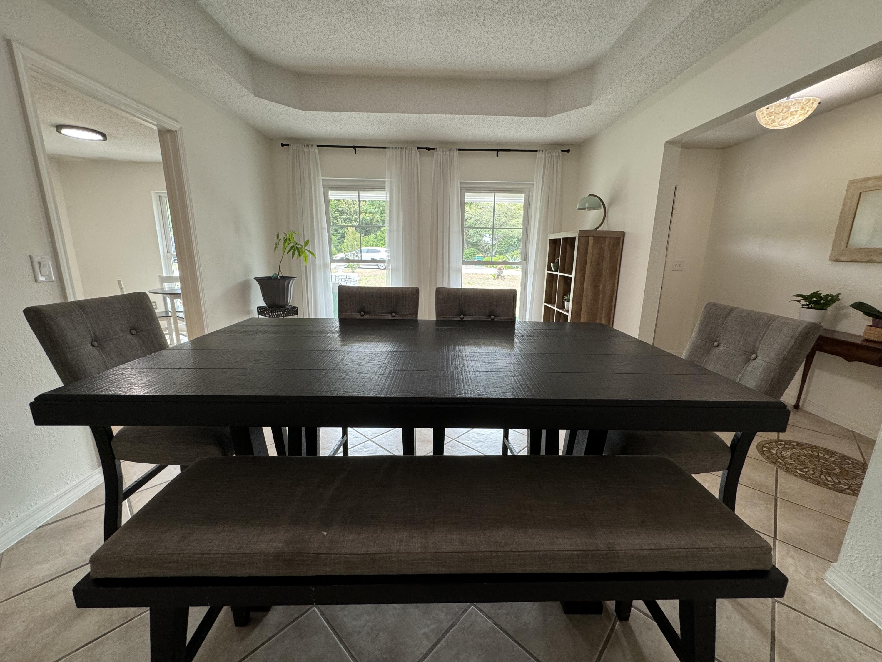 Emerald Beach; Plat 1, Lot 20 Blk A - Residential Lease