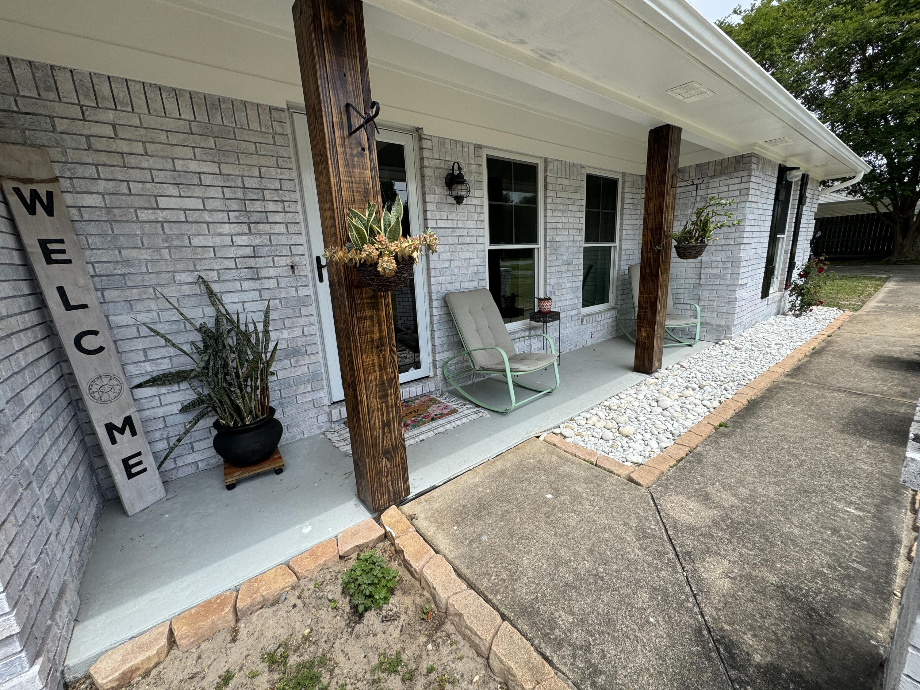 Emerald Beach; Plat 1, Lot 20 Blk A - Residential Lease