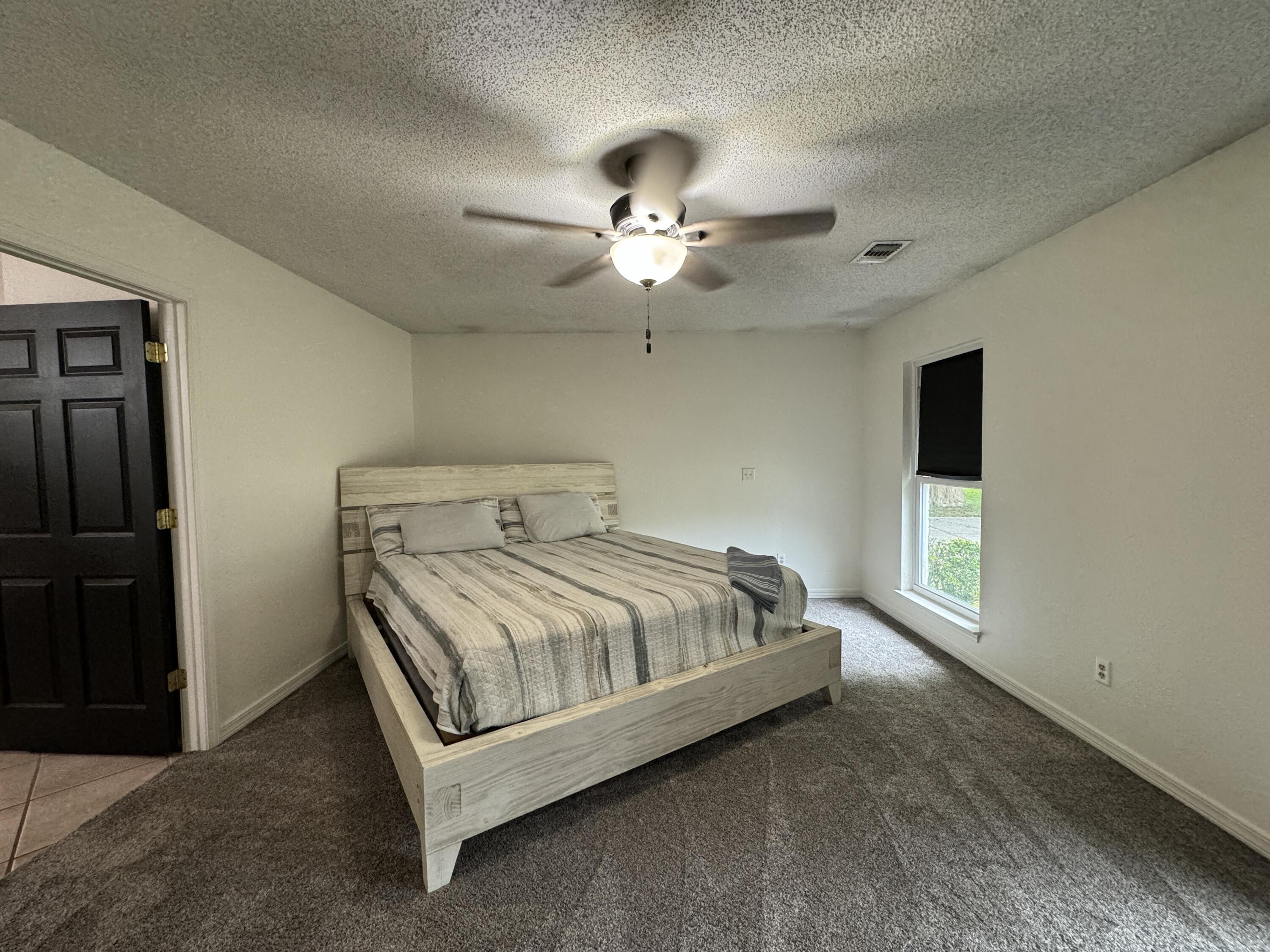 Emerald Beach; Plat 1, Lot 20 Blk A - Residential Lease